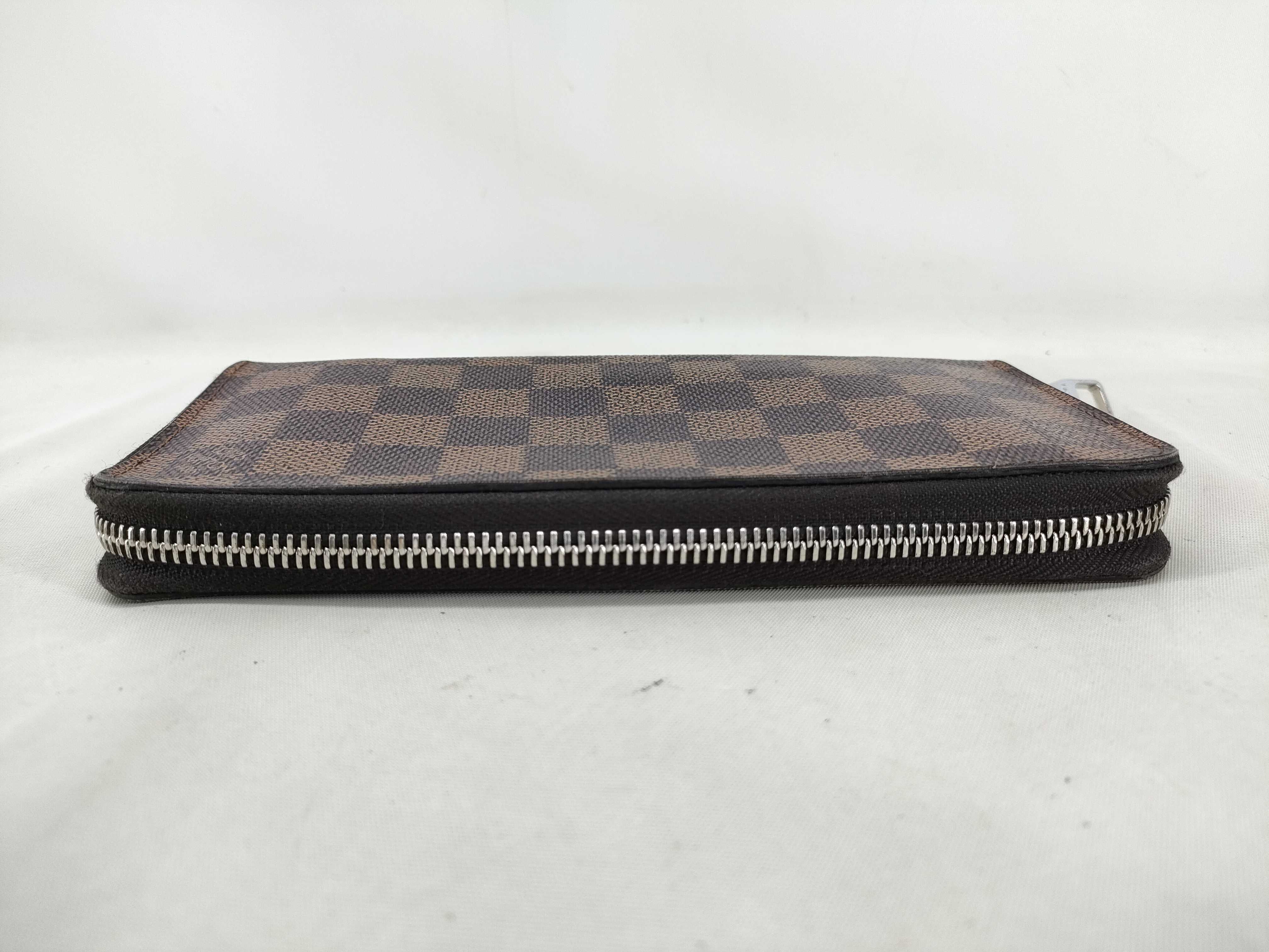Damier Zippy Wallet Vertical — view 6