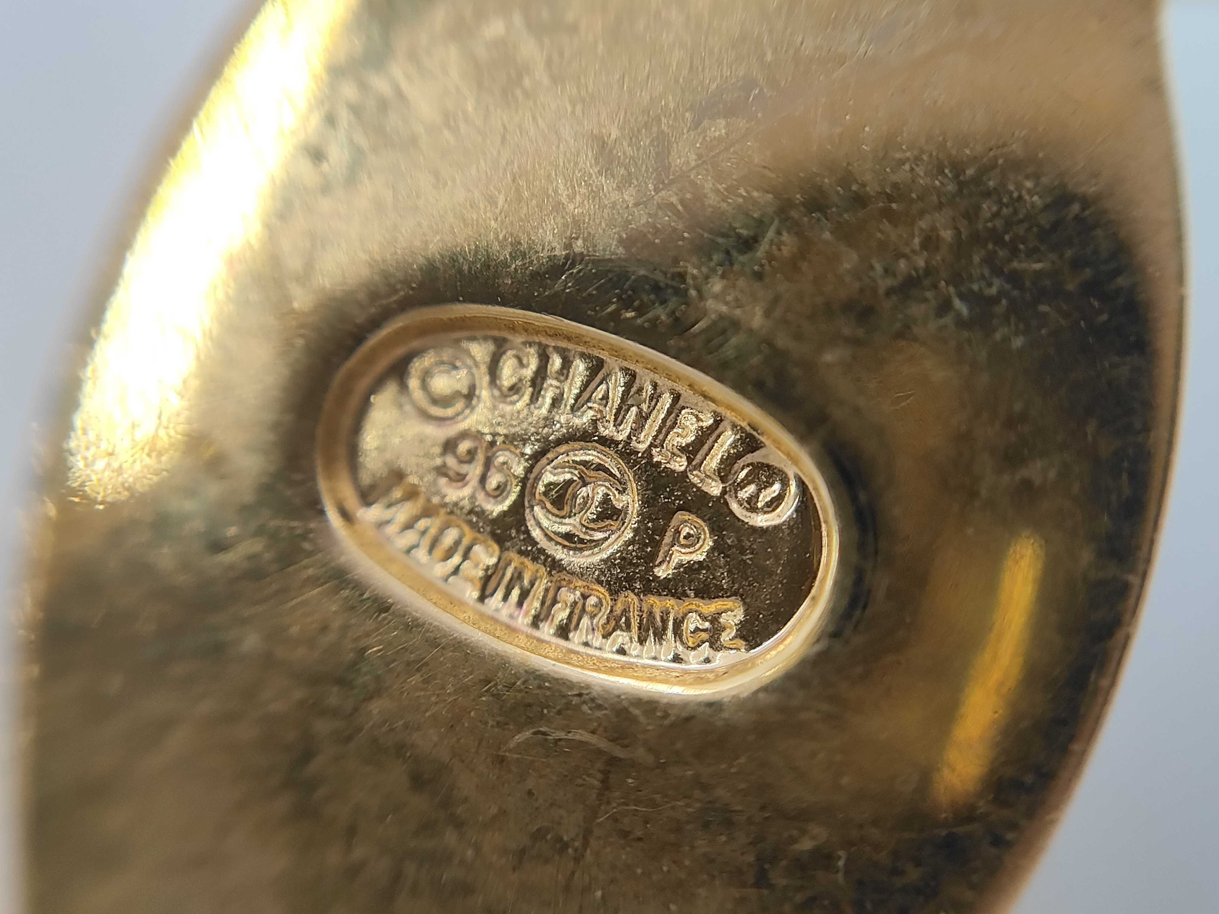 brooch (with comments) — view 4