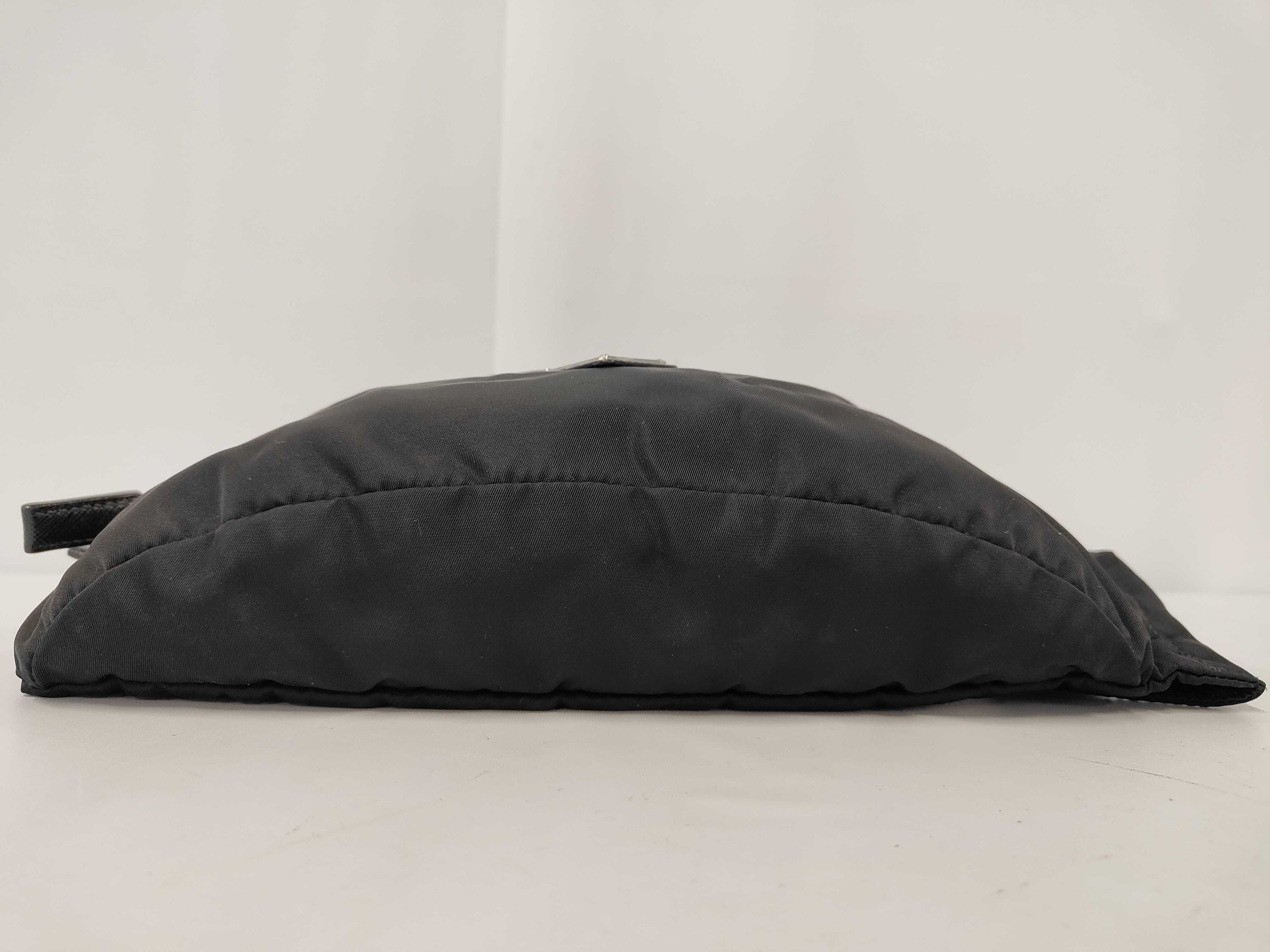 Tessuto Body Bag, Black Shoulder Bag — view 7