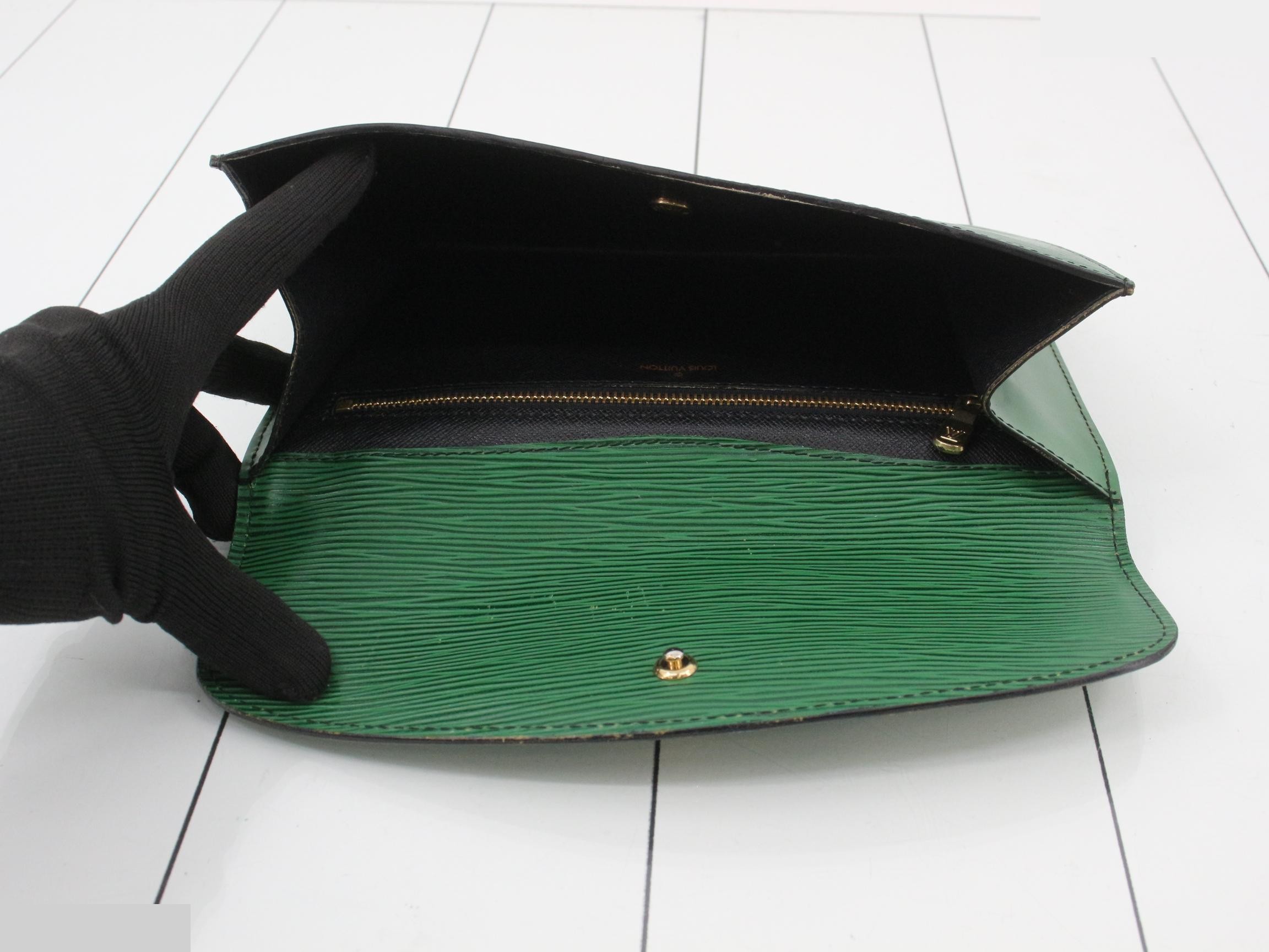 Montaigne 27 Borneo Green — view 4