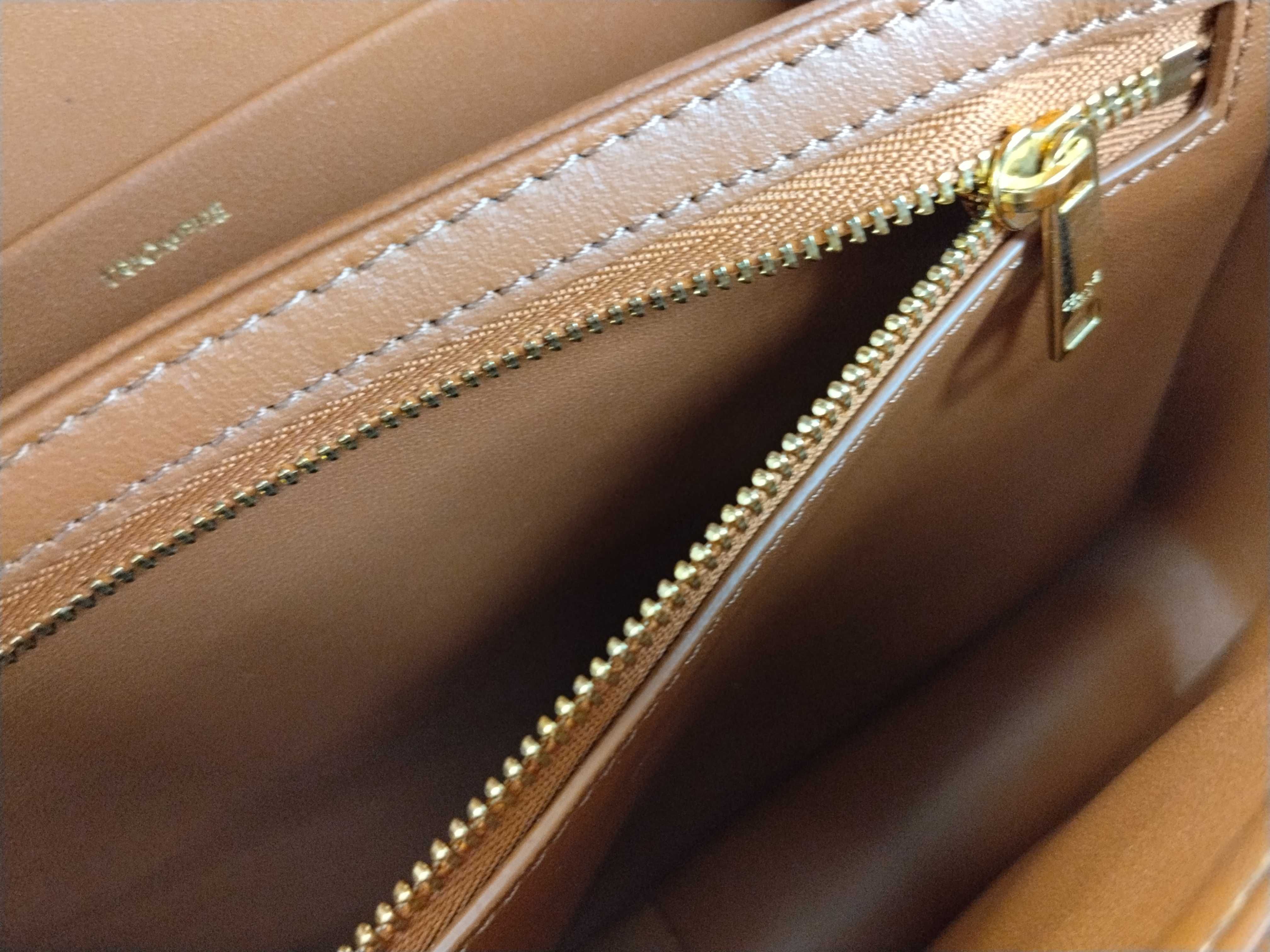 Triomphe Teen Leather Brown Shoulder Bag — view 12