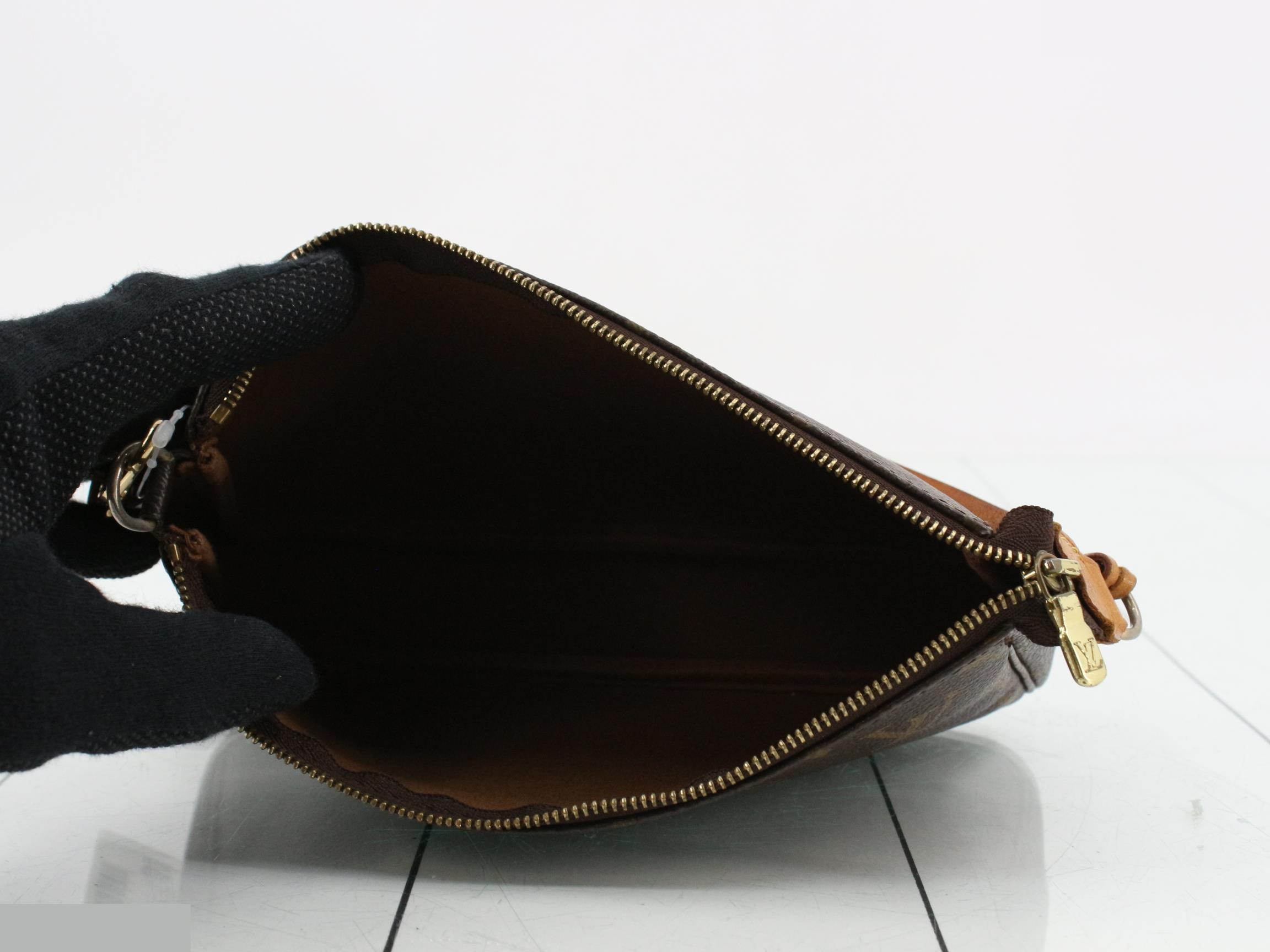 Monogram Pochette Accessoires (older model) handbag — view 4