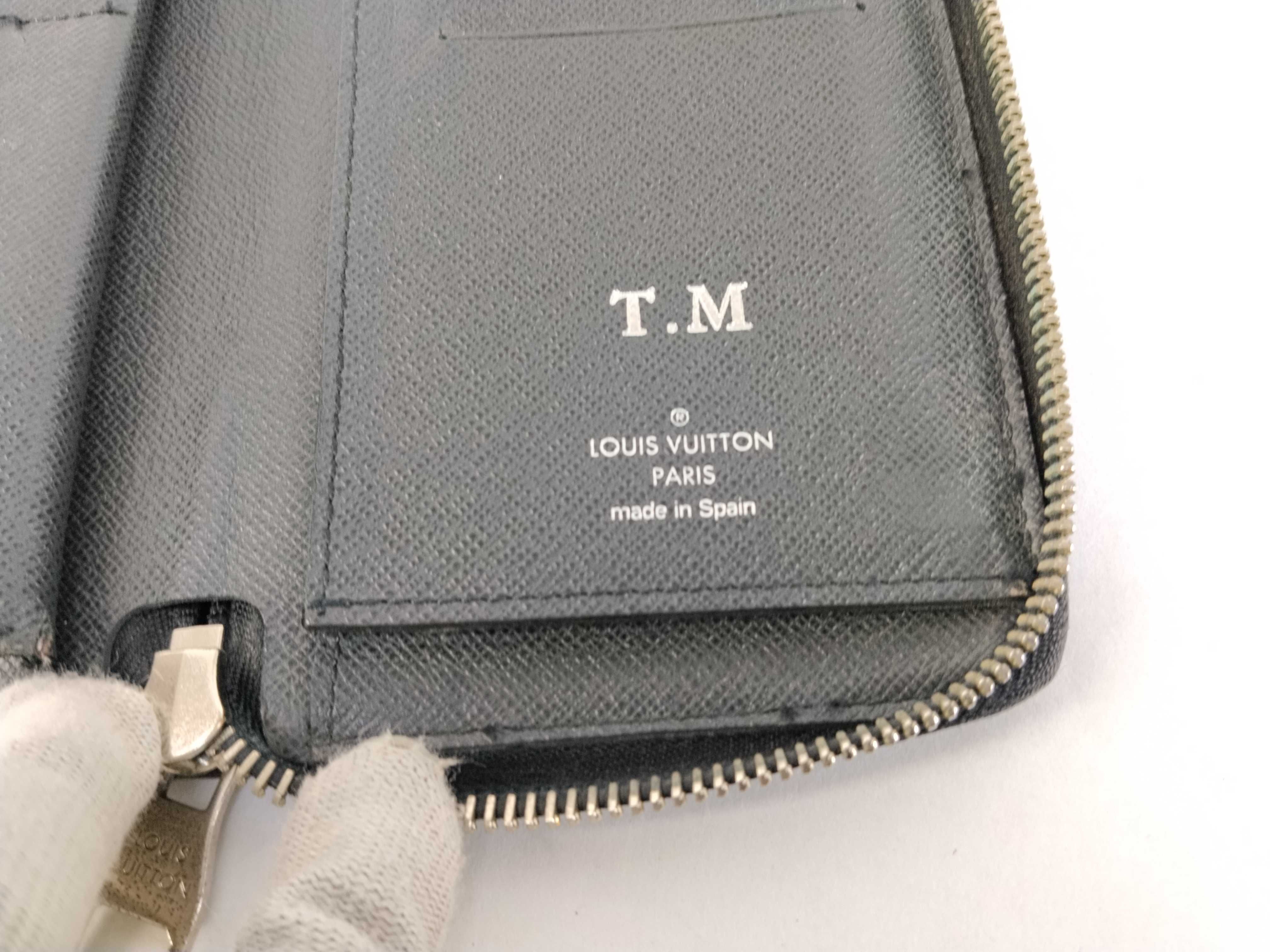 Taiga Visit Vertical Taiga Wallet — view 11
