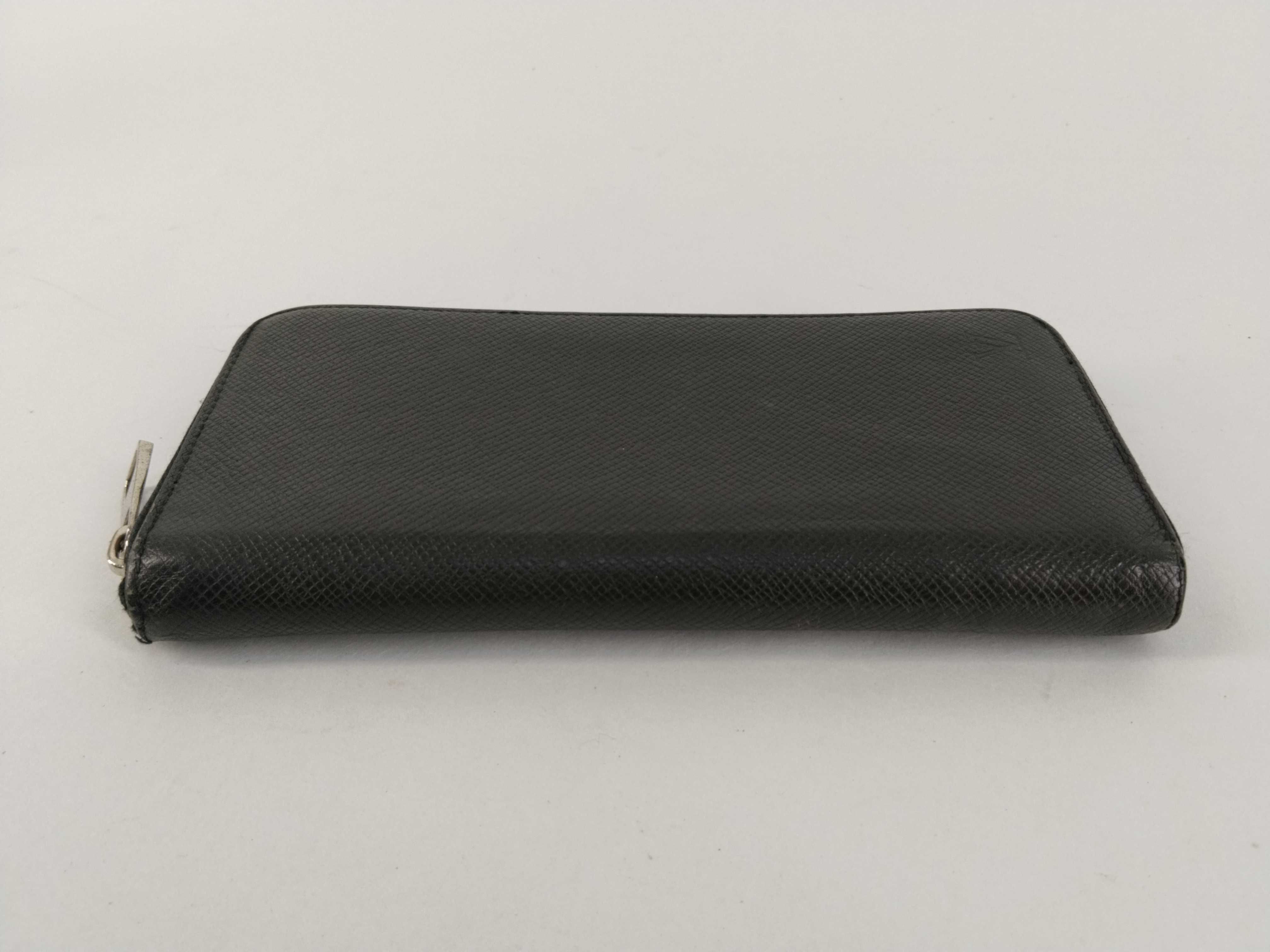 Taiga Visit Vertical Taiga Wallet — view 7