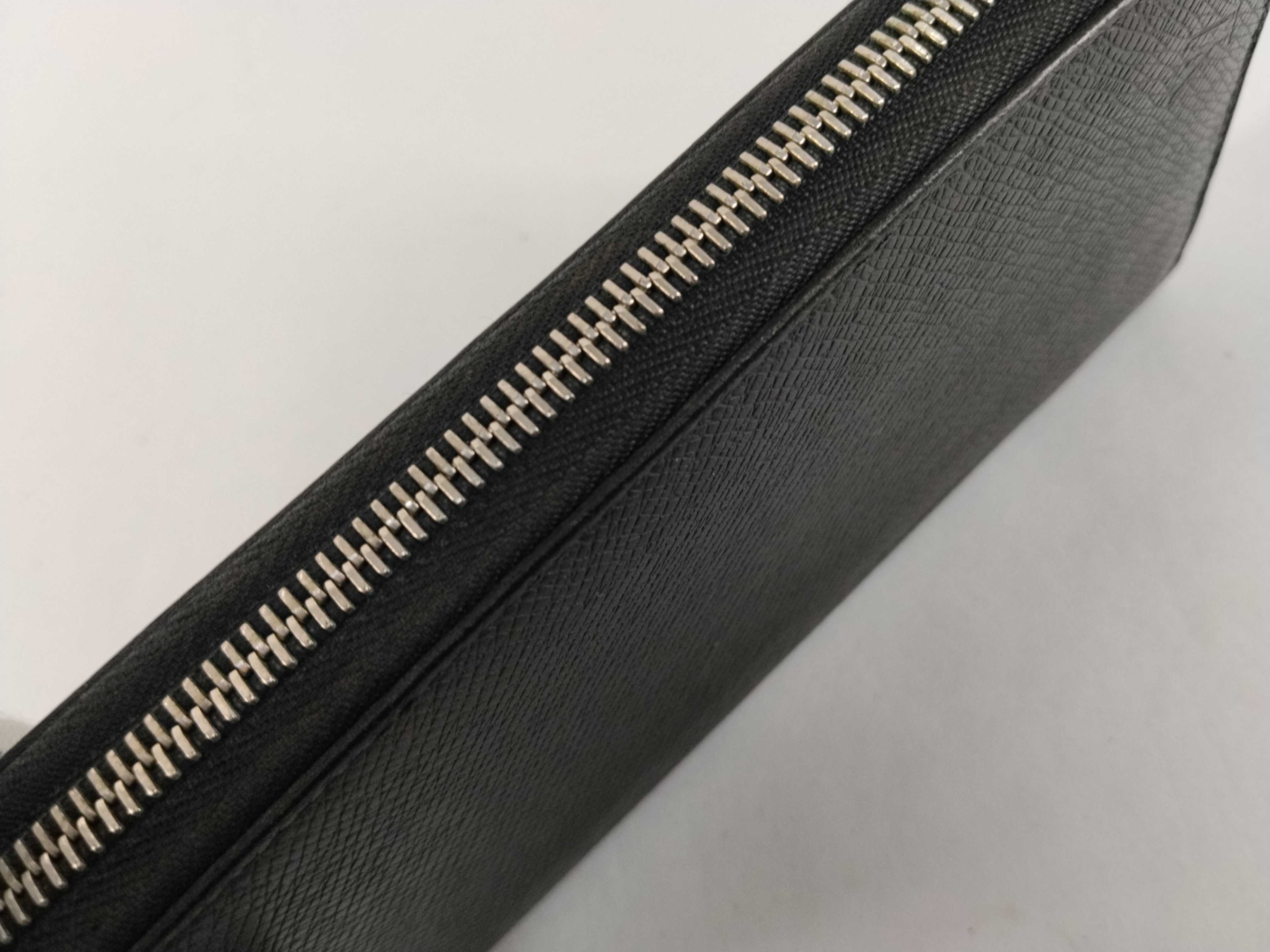 Taiga Visit Vertical Taiga Wallet — view 9