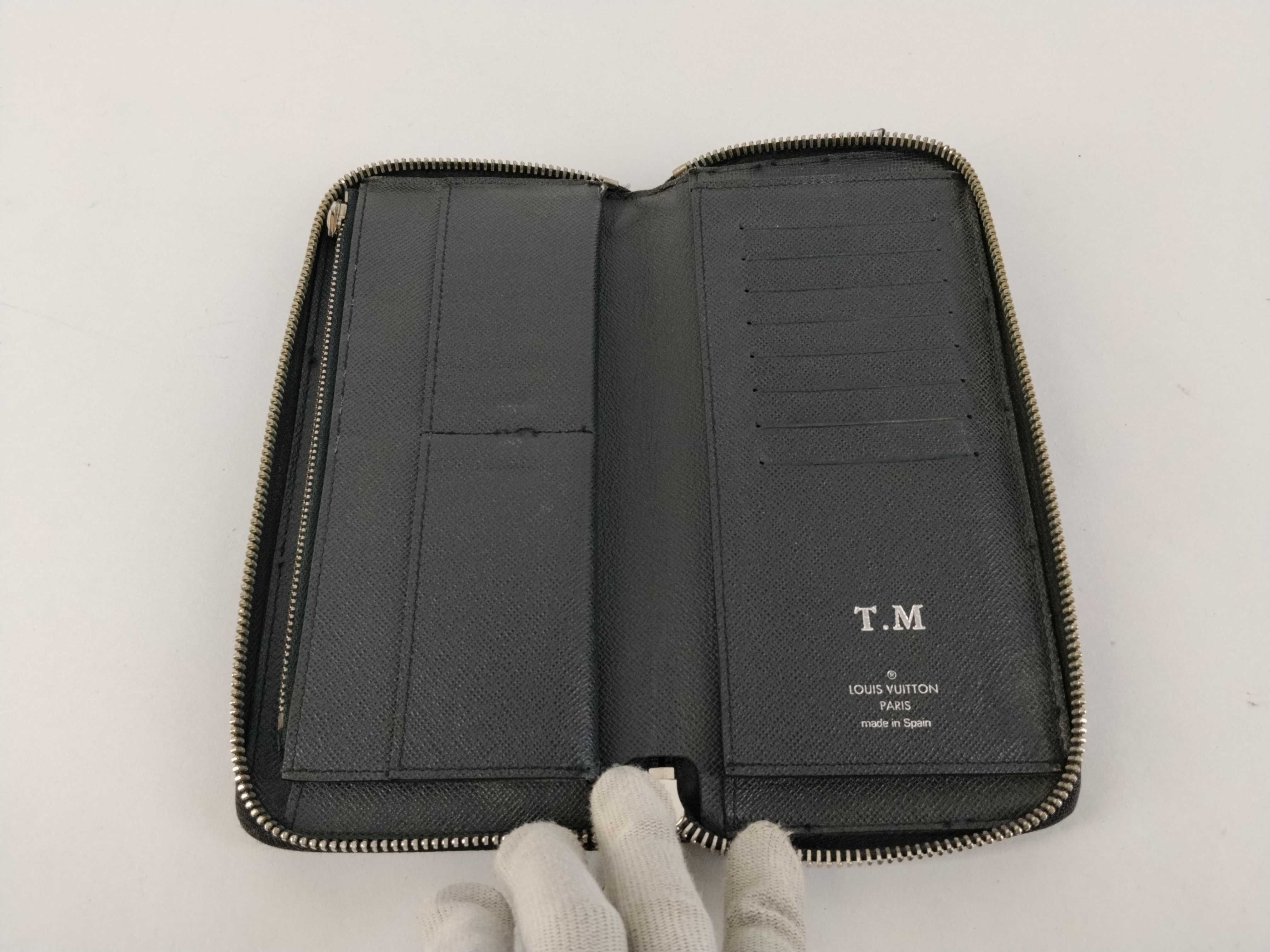 Taiga Visit Vertical Taiga Wallet — view 10