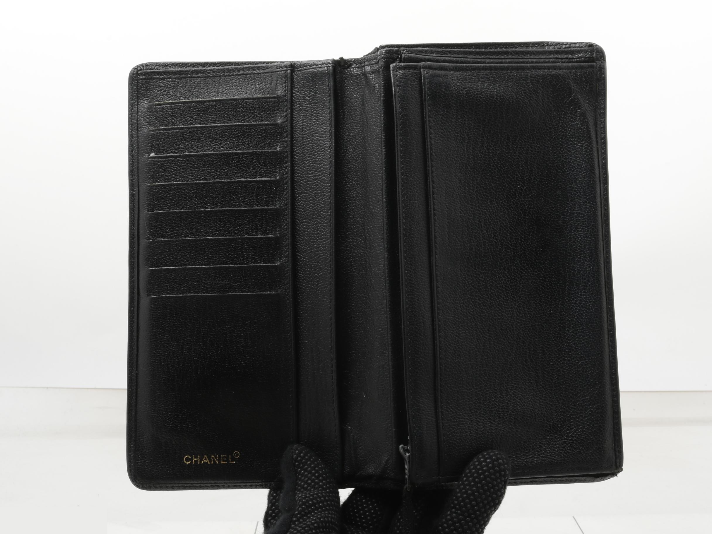 Caviar skin (bags) and wallets — view 4