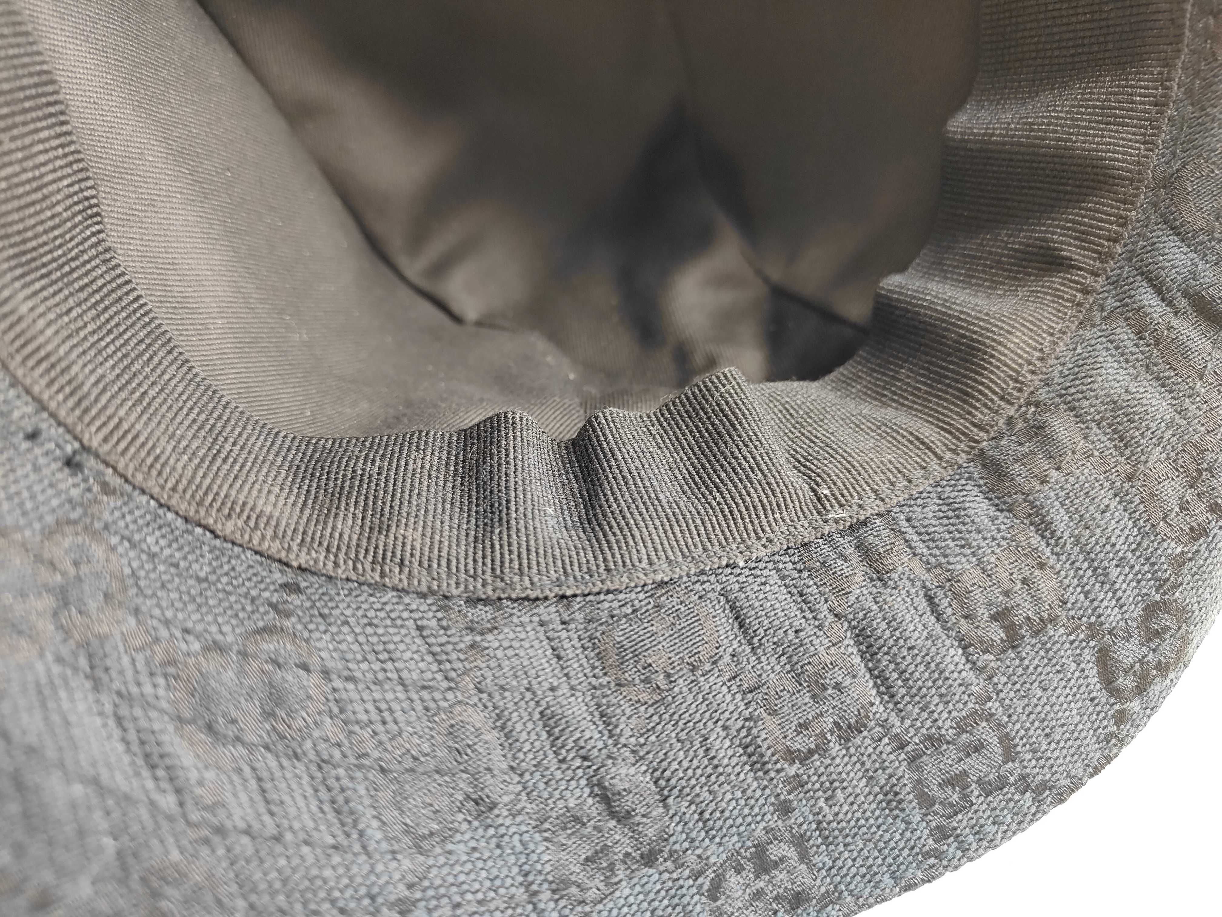 Hat and other accessories — view 10