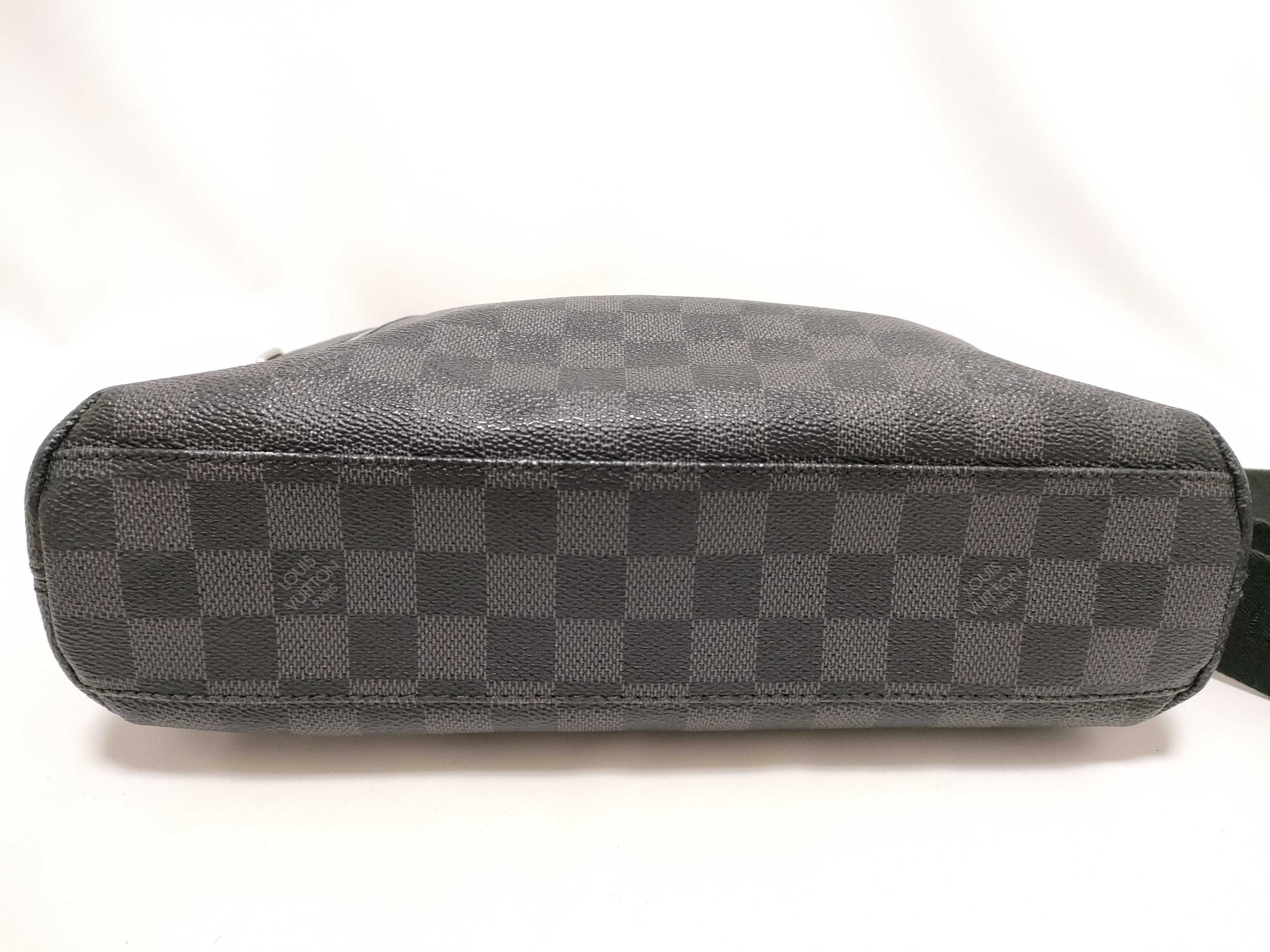 Damier Graphite Mick PM N41211 SR2143 Black Shoulder Bag — view 8