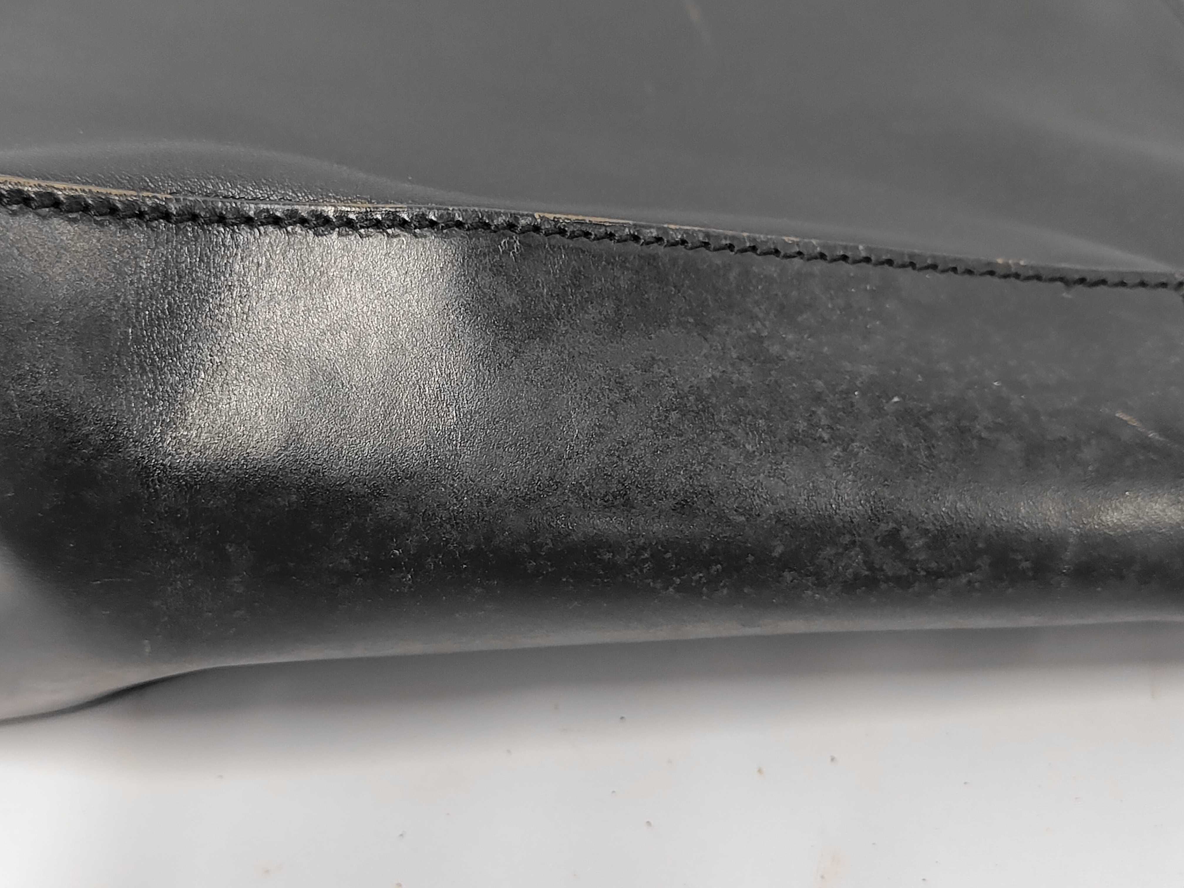One-Shoulder Leather Shoulder Bag — view 14