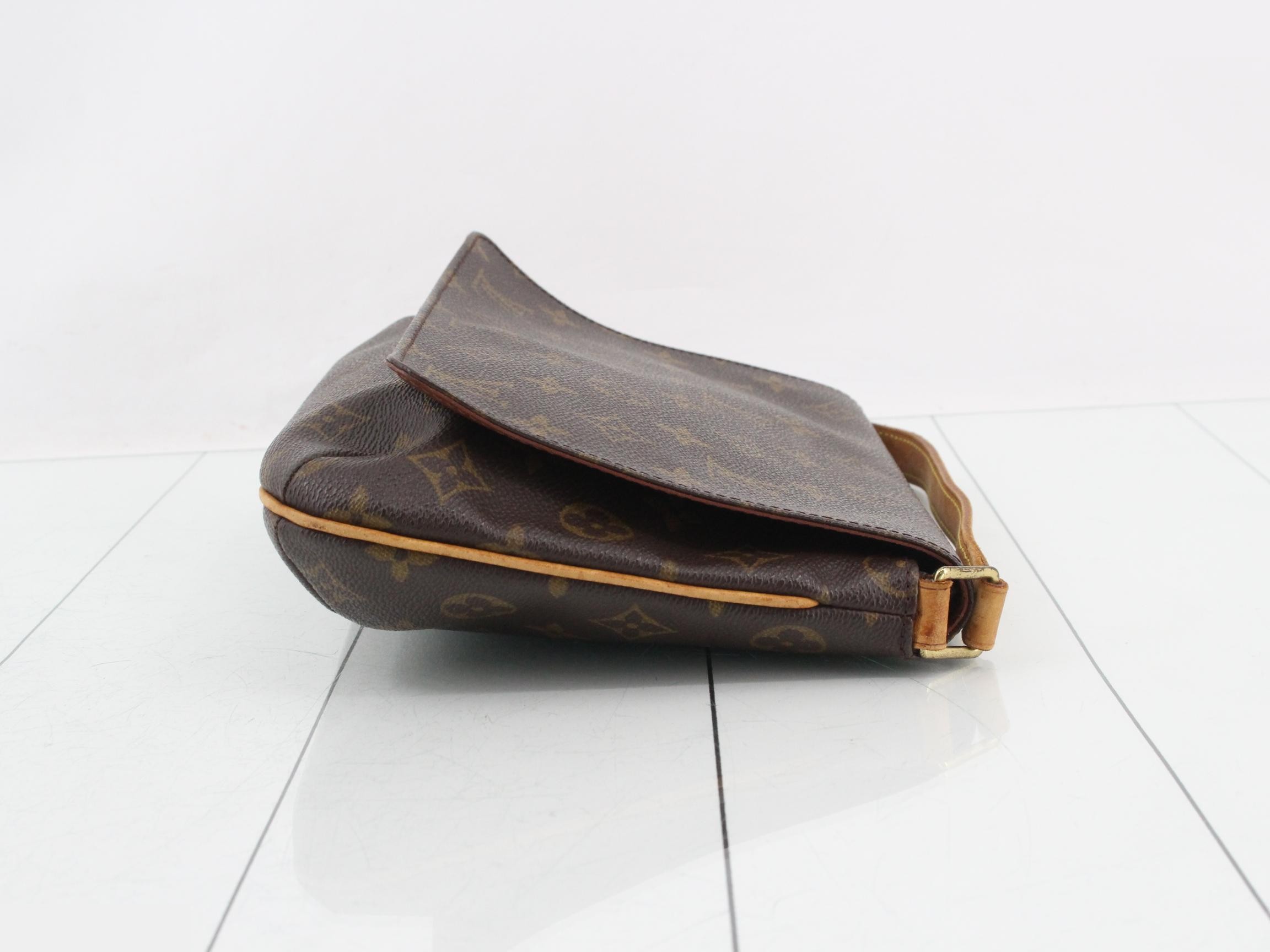 Musette Tango Short Shoulder — view 3