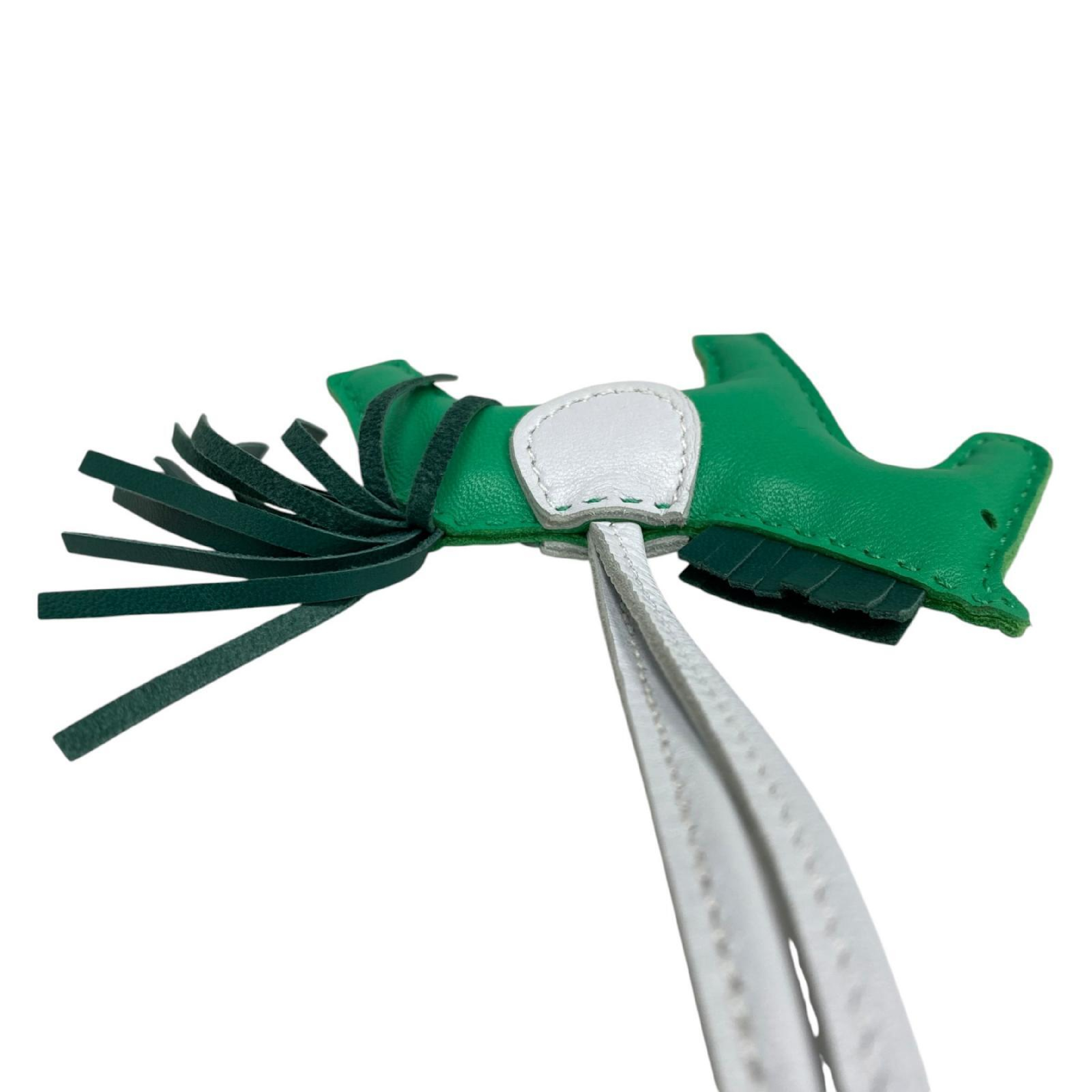 【*Shipped from: Hong Kong*】HERMES ( ) Green Lambskin Rodeo PM Stamp Z Charm — view 7