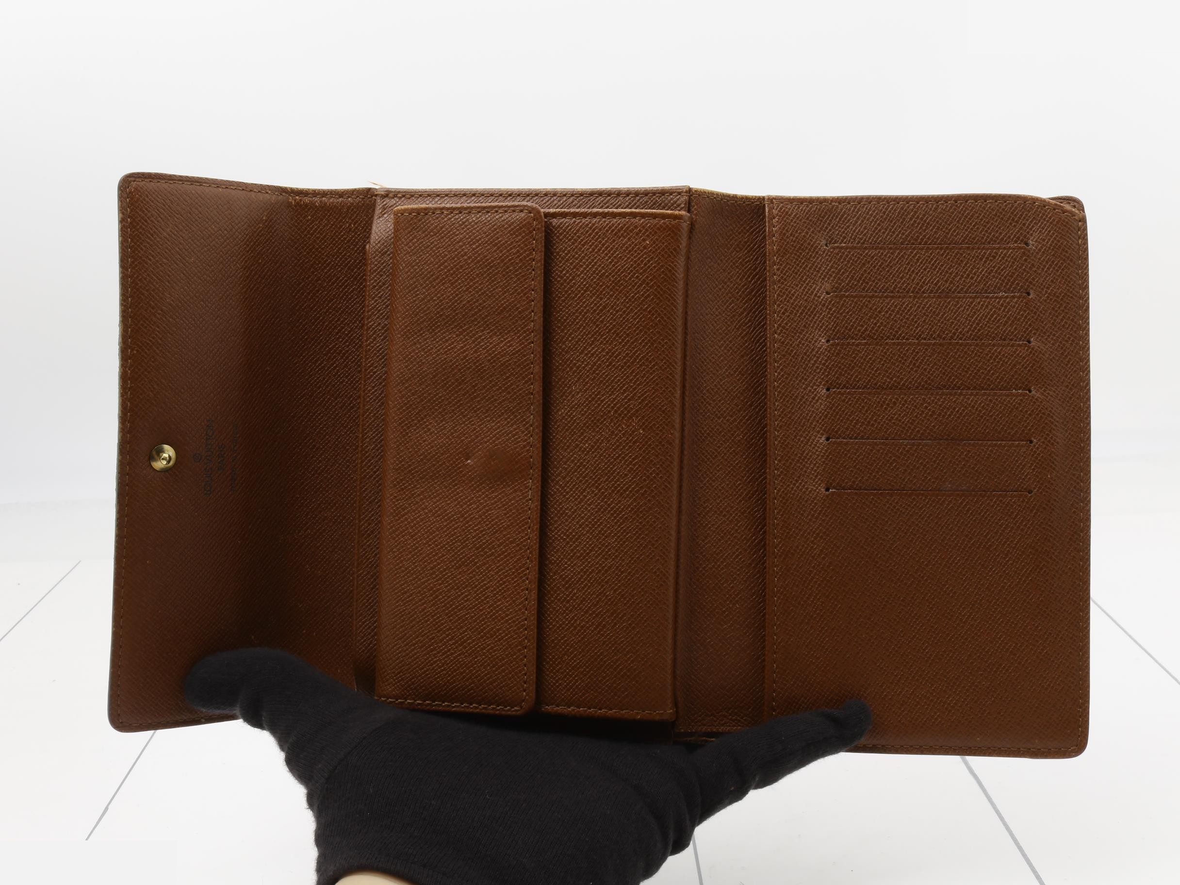 Papier — view 4