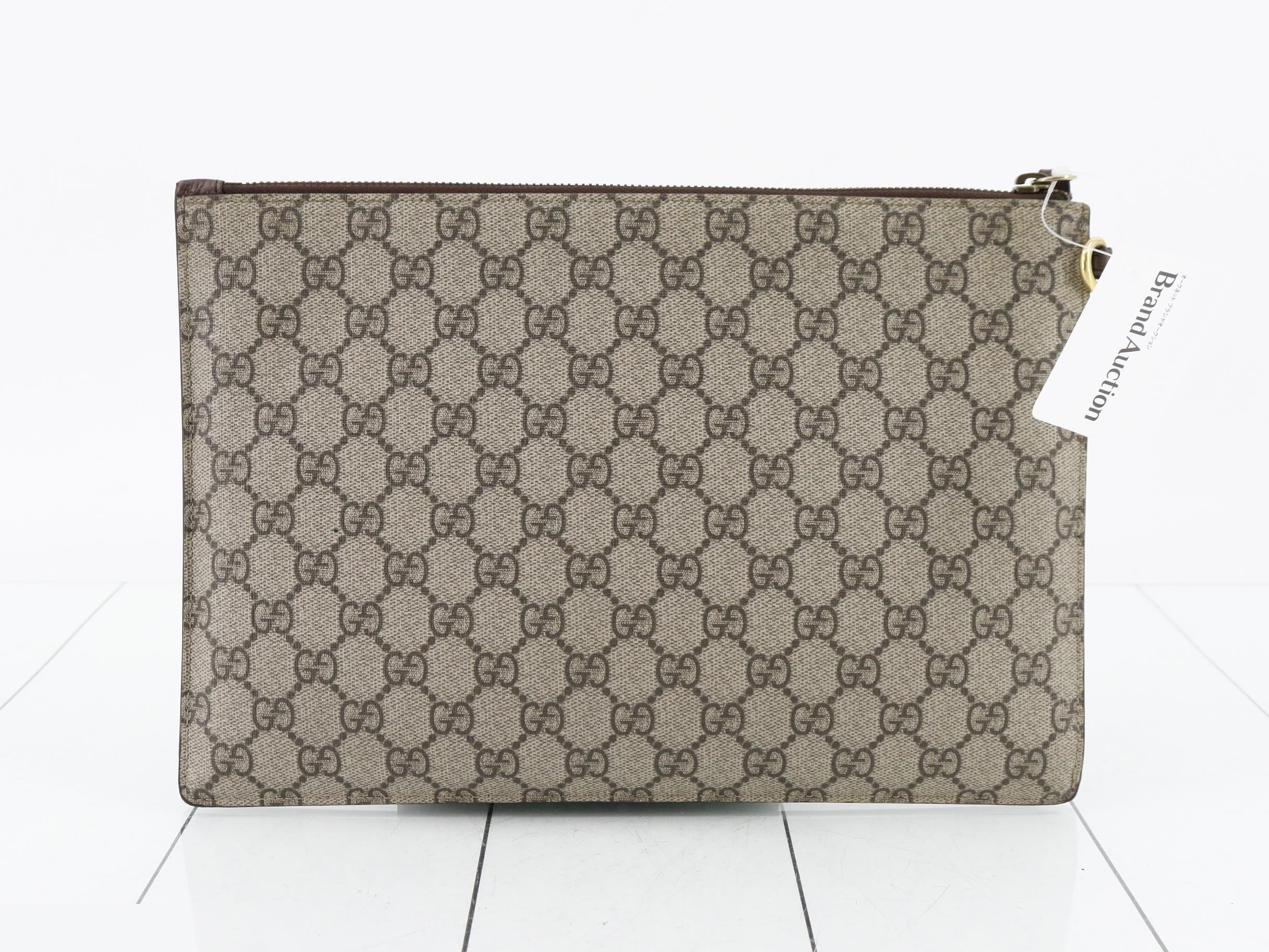 GG Supreme Tiger Head Clutch Bag — view 2
