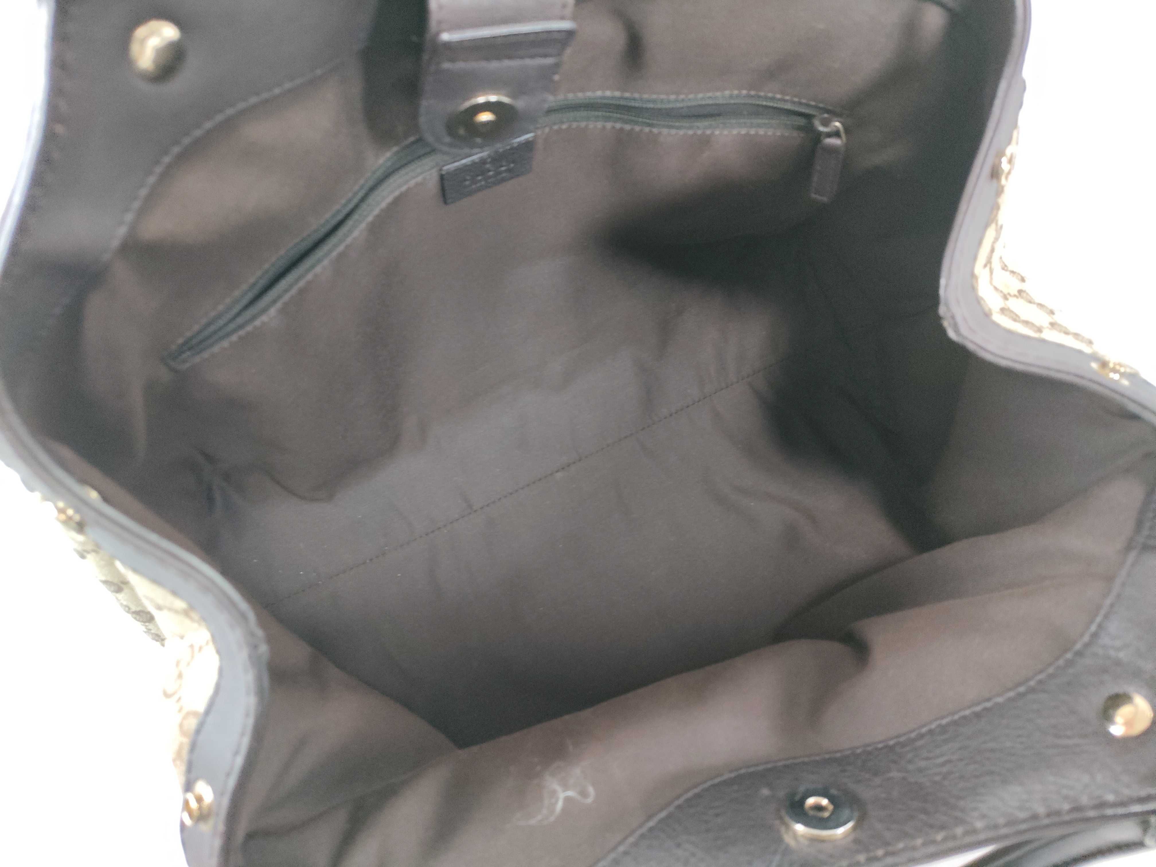 GG Canvas Handbag — view 9