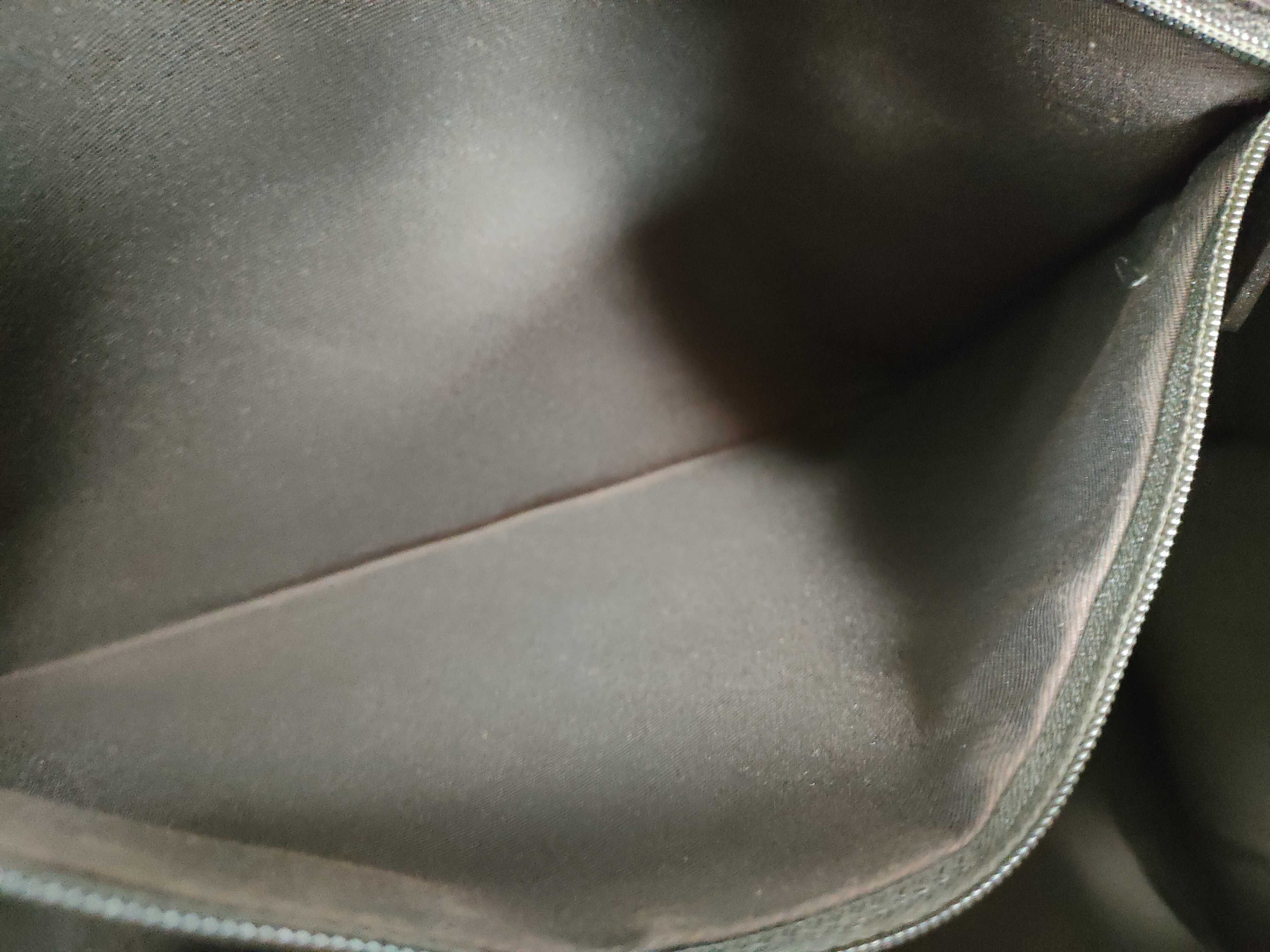 GG Canvas Handbag — view 10