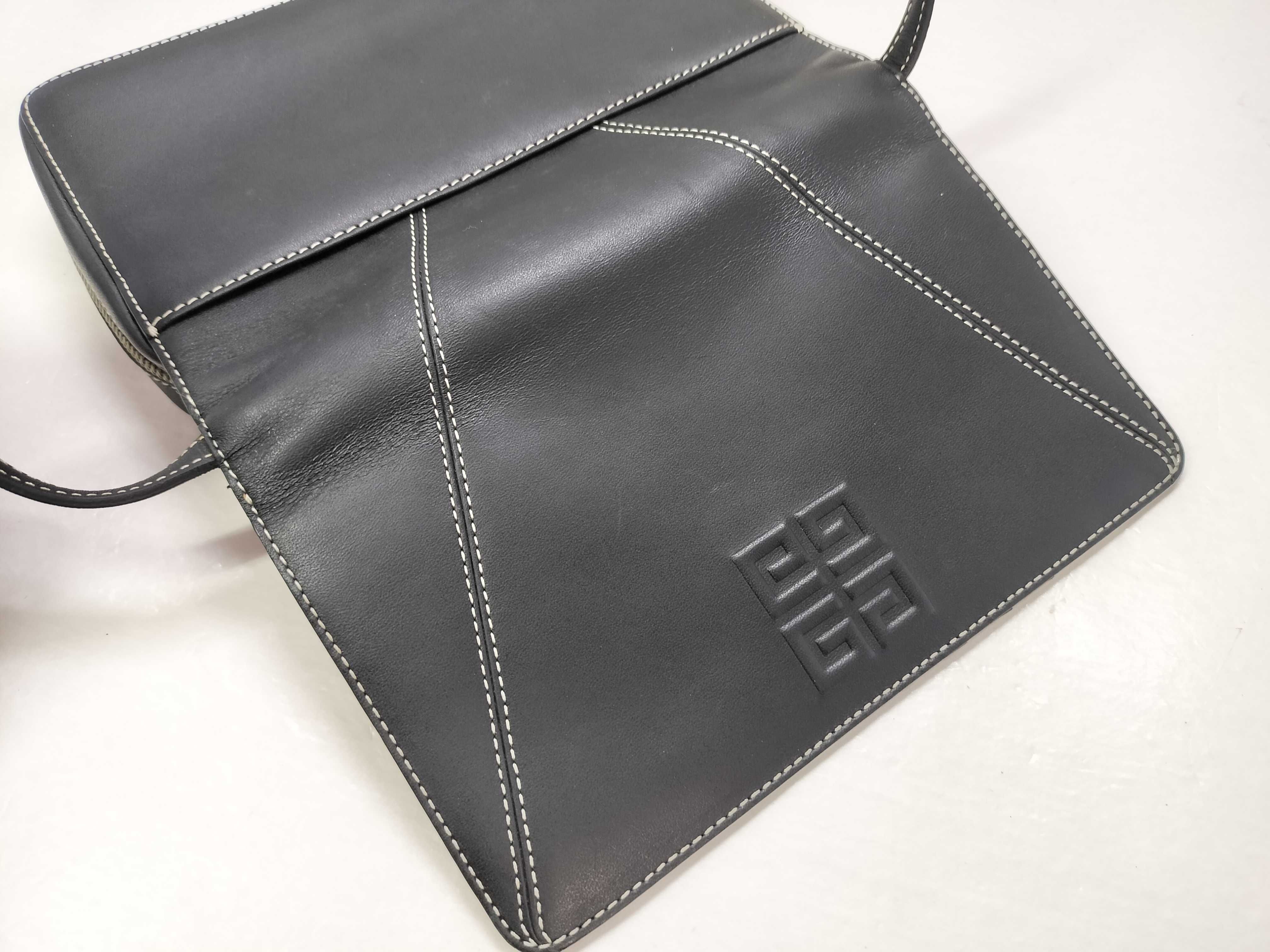bag logo pouch — view 14