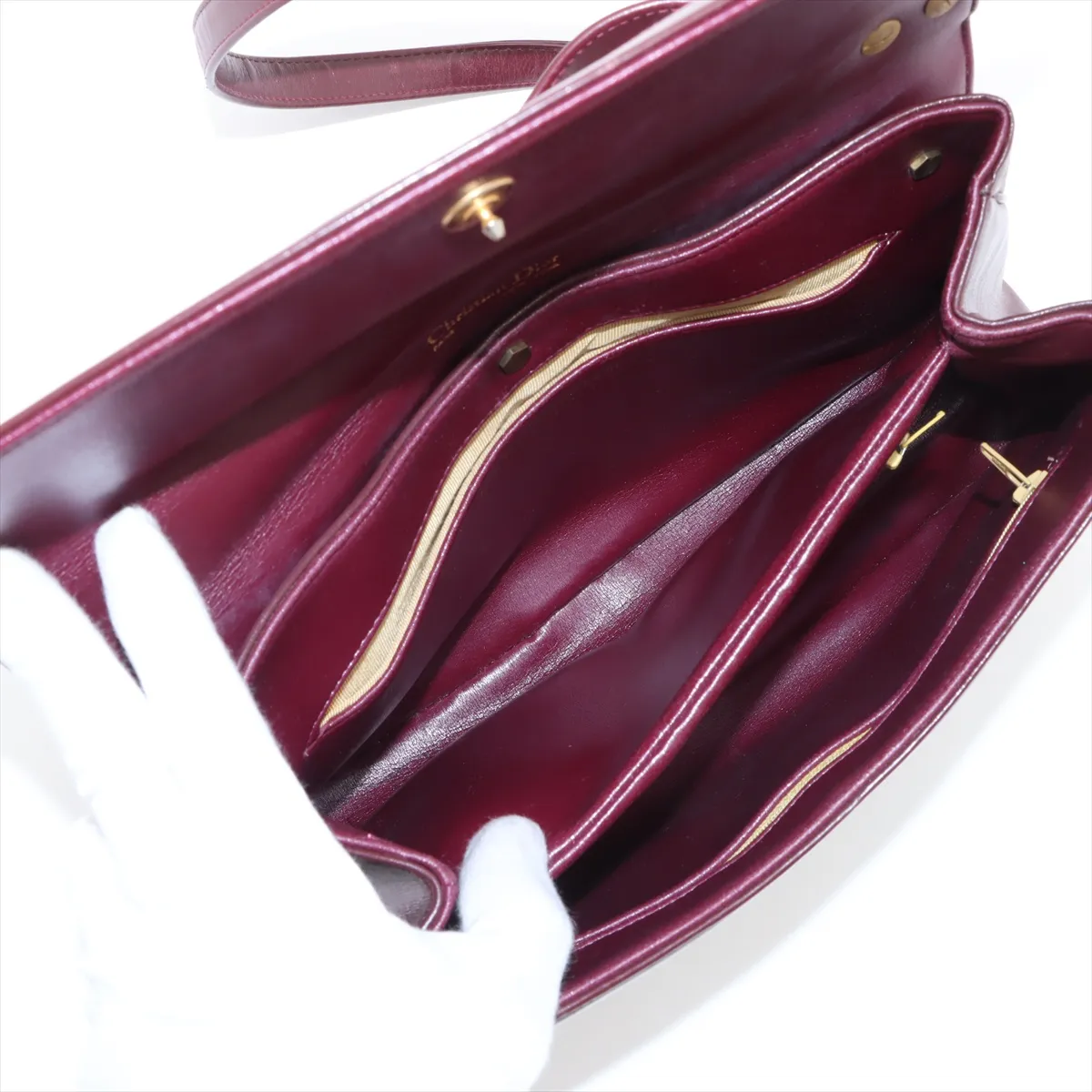 Trotter Leather Shoulder Bag Red — view 11