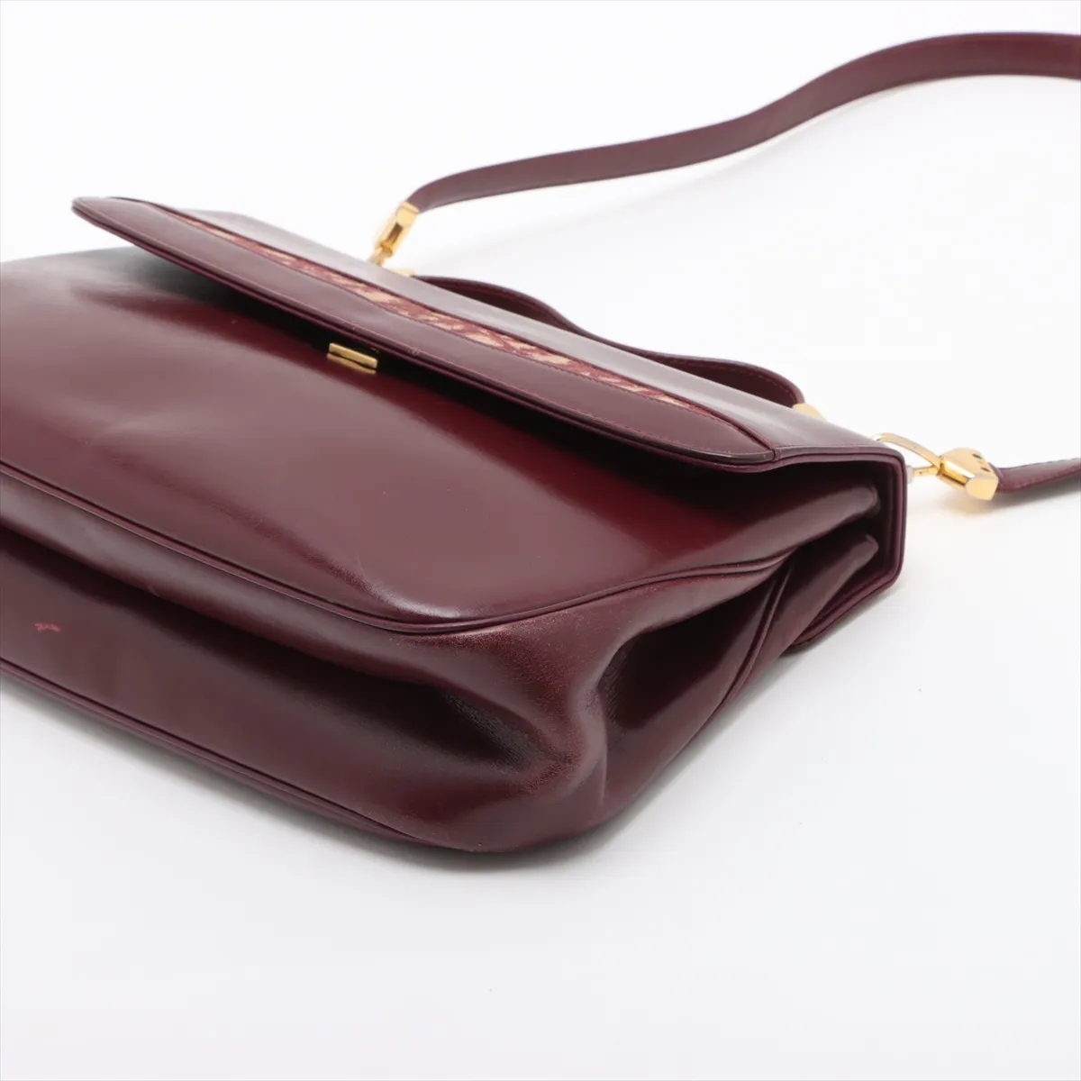 Trotter Leather Shoulder Bag Red — view 3