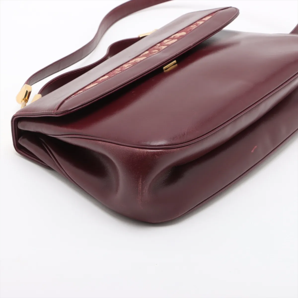 Trotter Leather Shoulder Bag Red — view 4