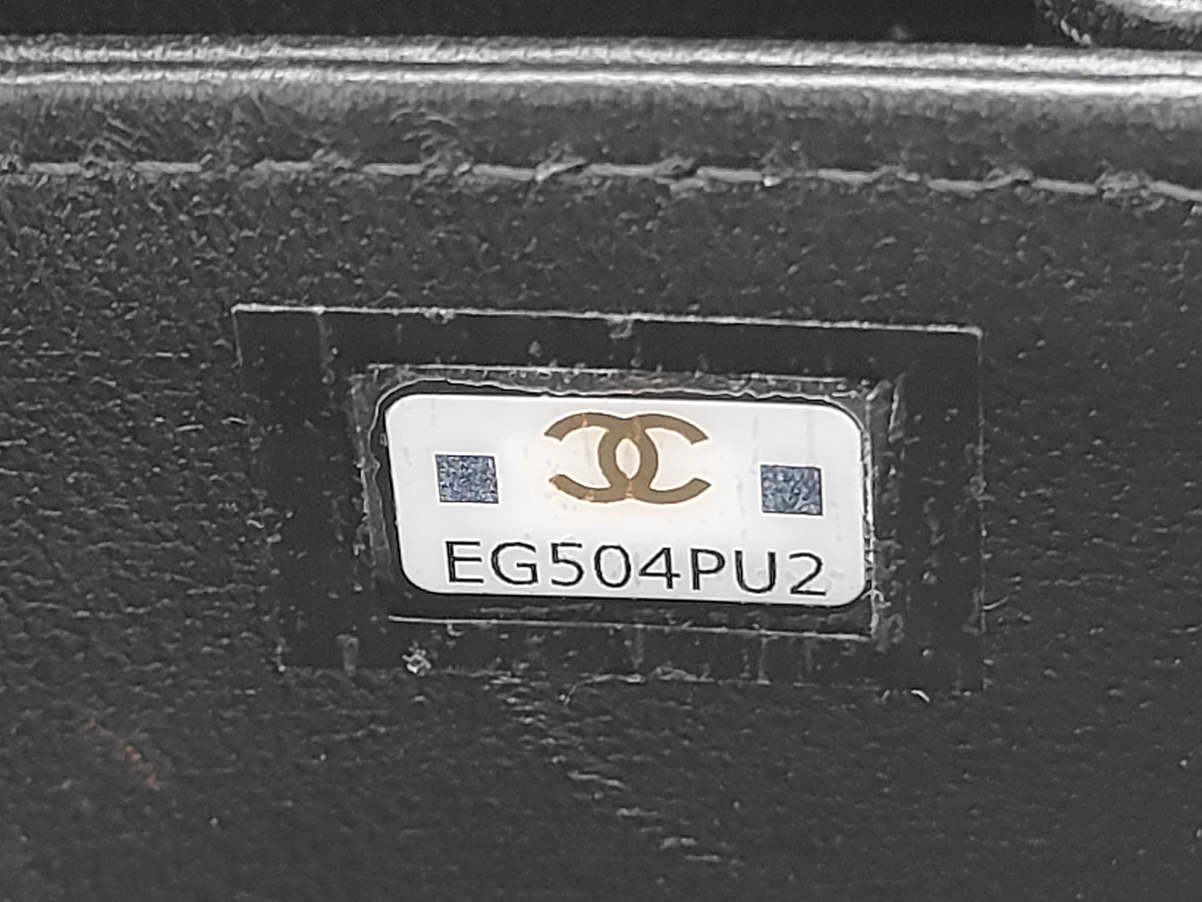 Matelassé Handbag — view 9