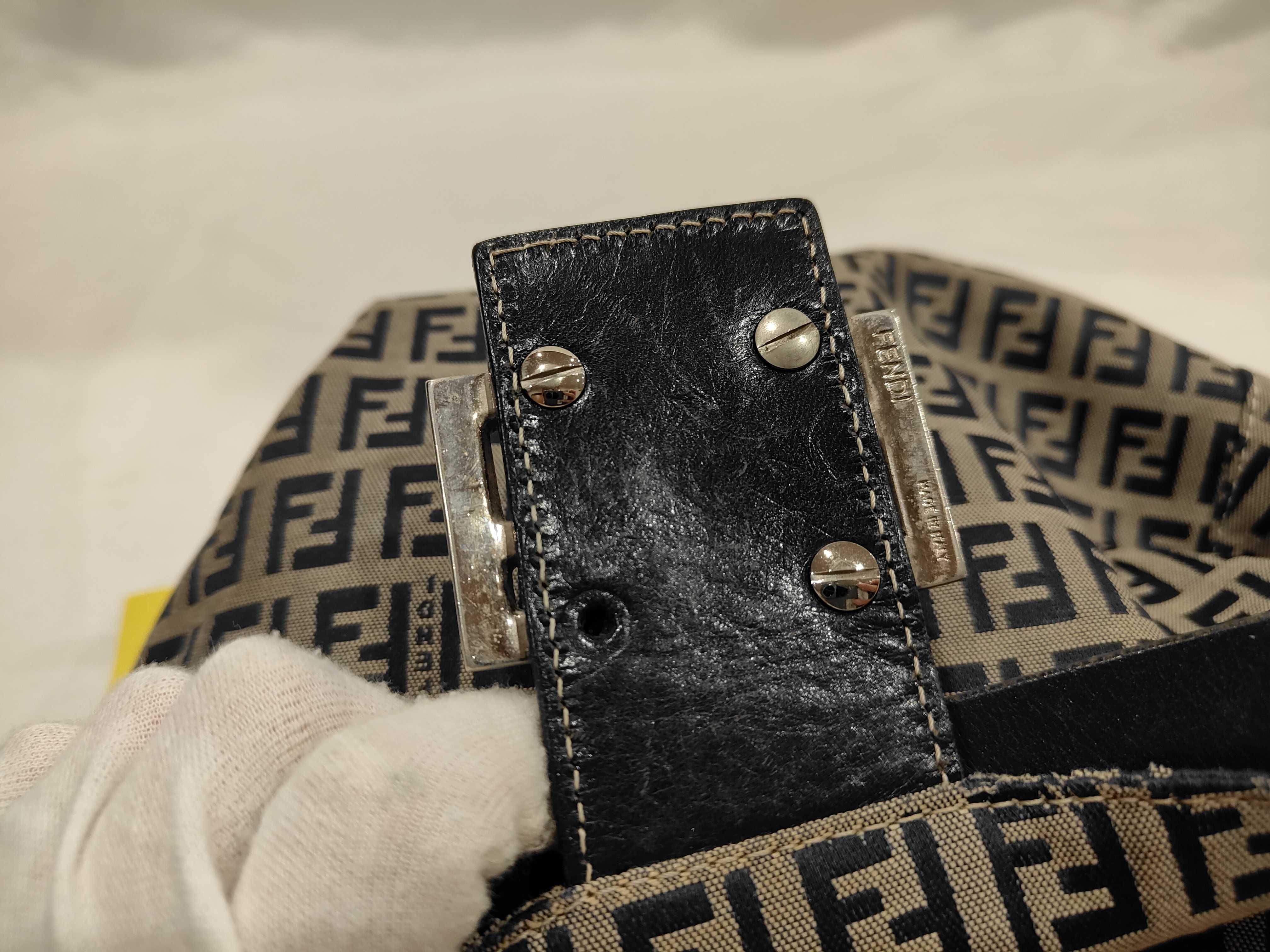 Mamma clasp mini one-shoulder bag — view 14