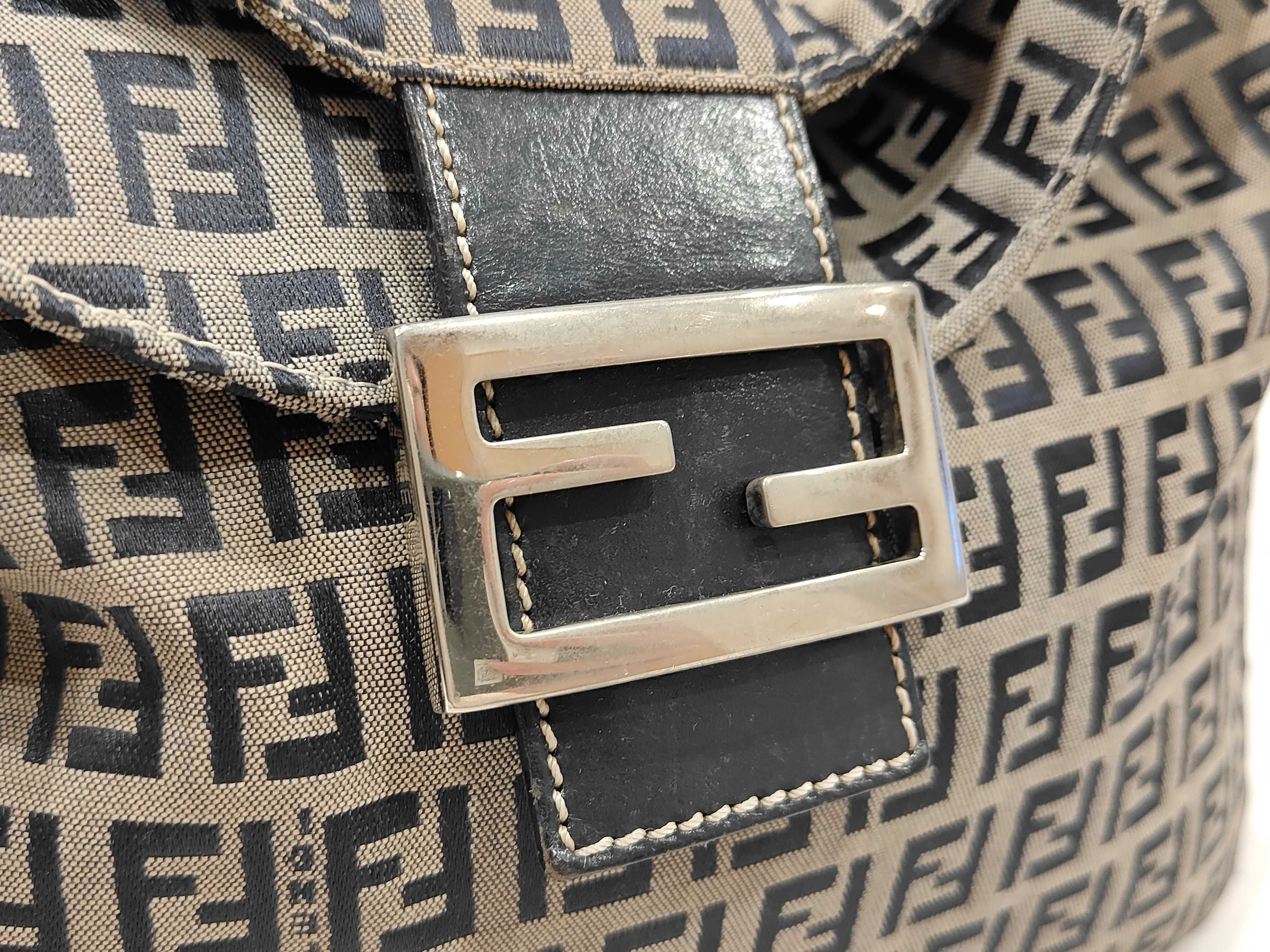 Mamma clasp mini one-shoulder bag — view 9