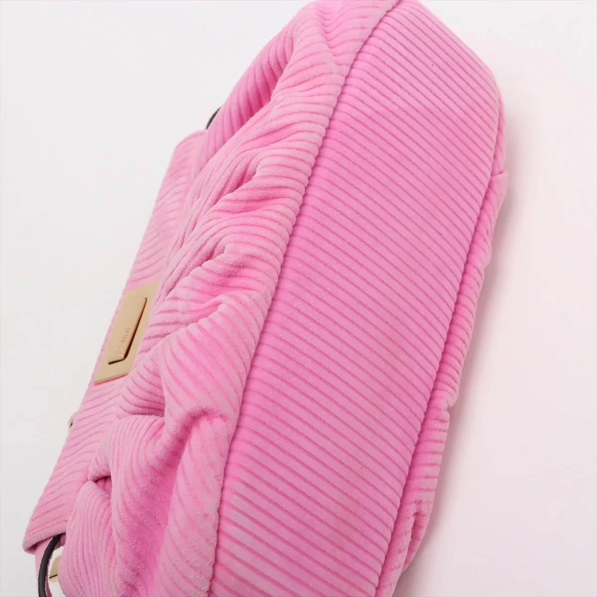 Peekaboo Suede Chain Shoulder Bag Pink 8BP118 — view 14