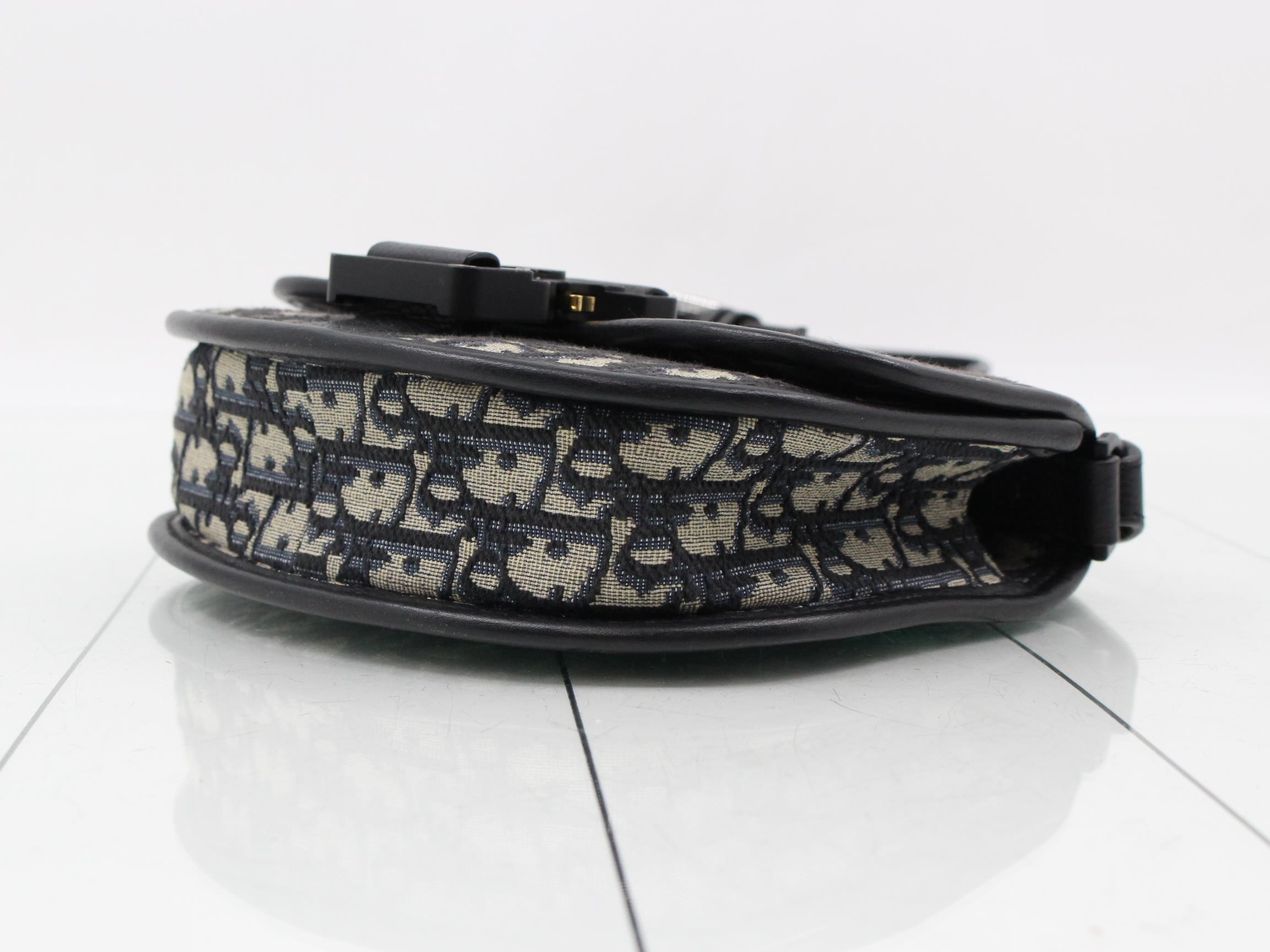 Shoulder bag — view 6