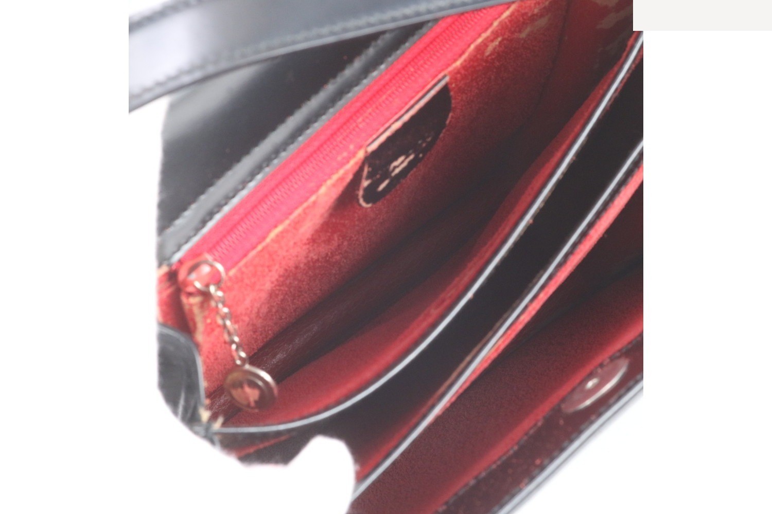 Leather shoulder bag — view 8