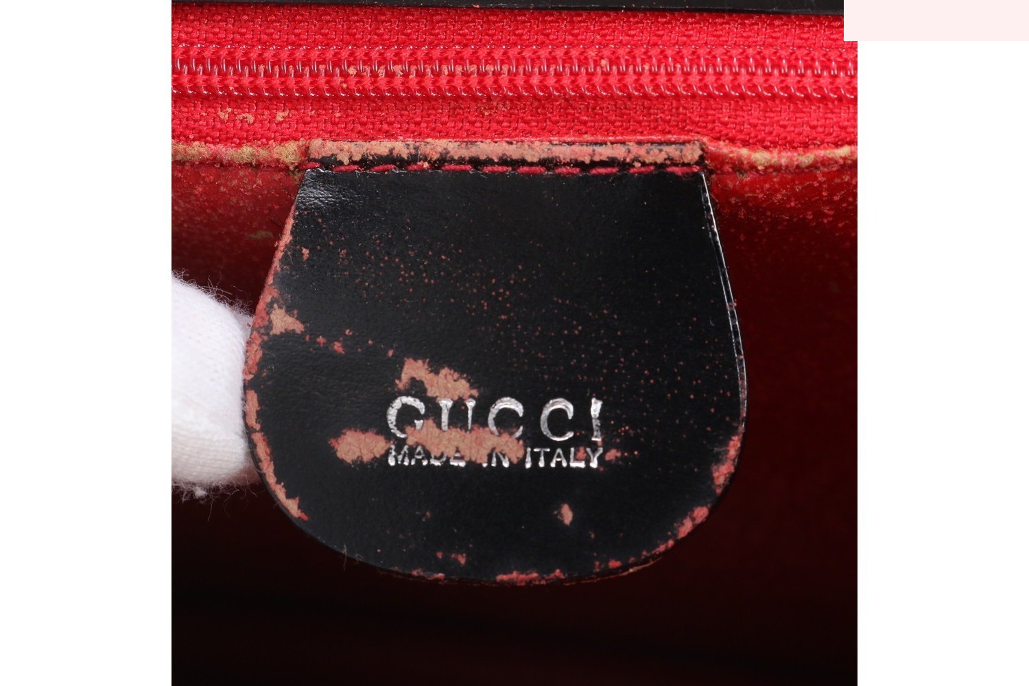 Leather shoulder bag — view 9