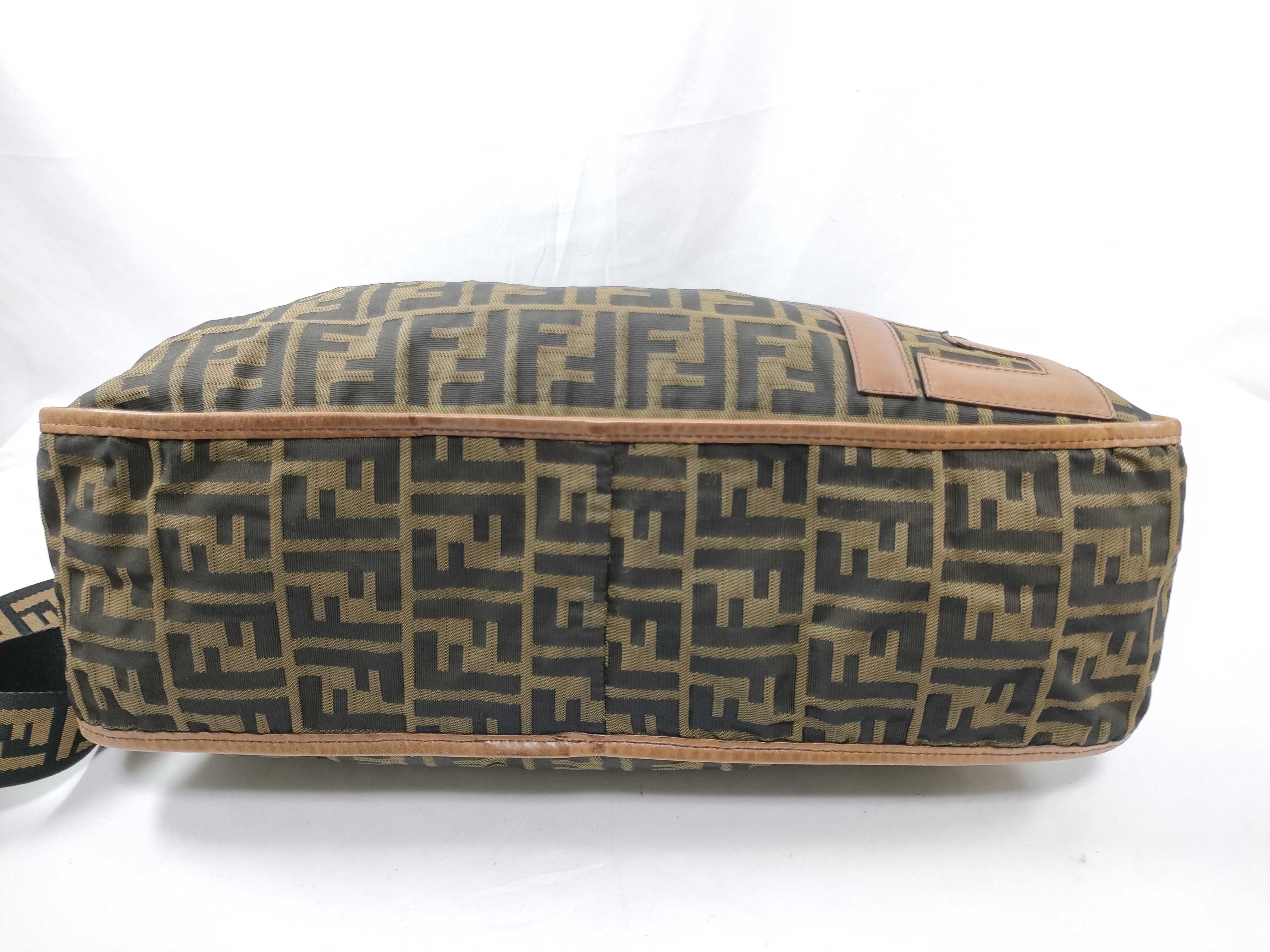 Zucca Logo Shoulder Bag — view 9