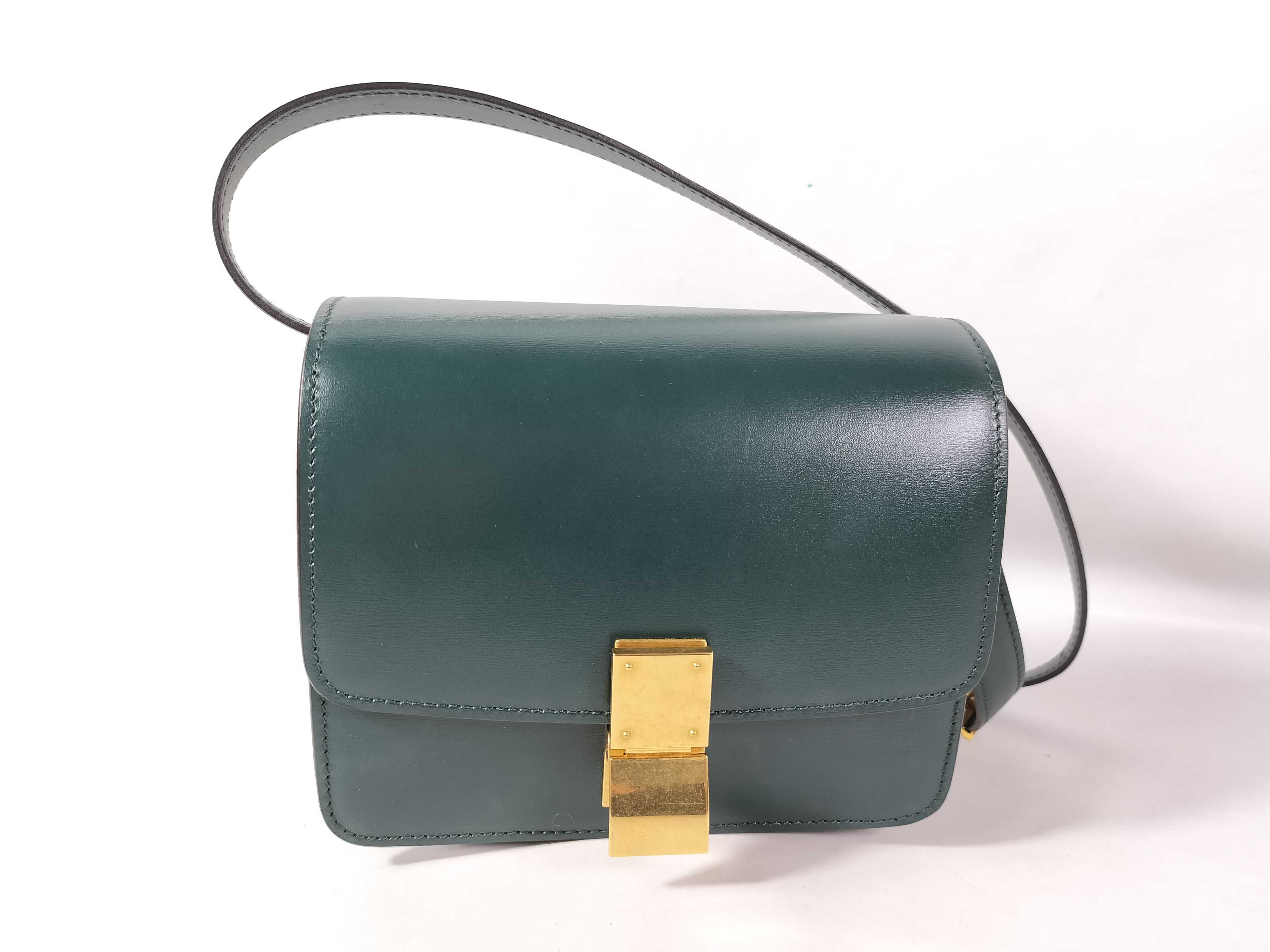 Classic Box Small Shoulder Bag