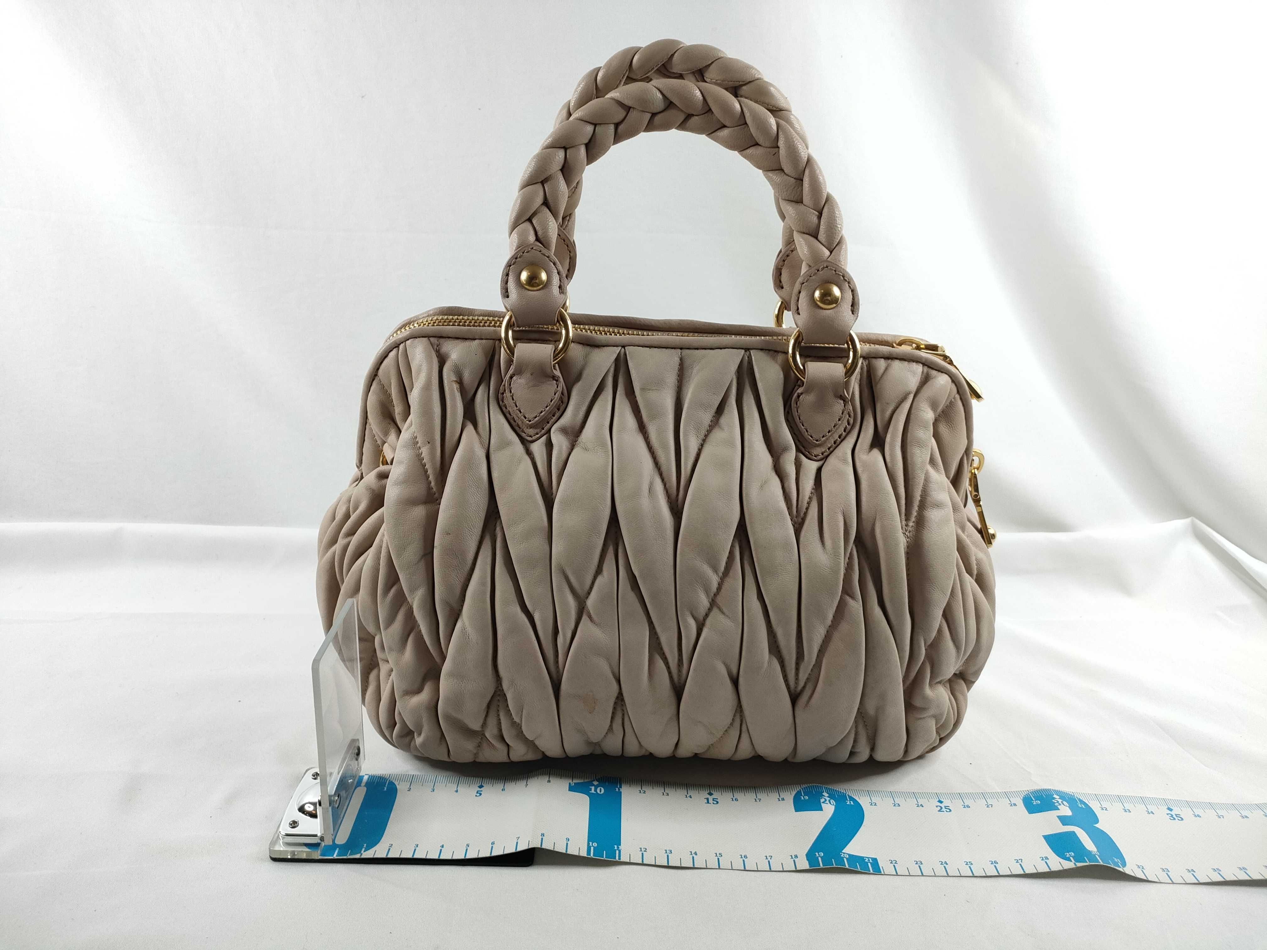 SG- Matelassé Leather 2-Way Handbag Pink — view 2
