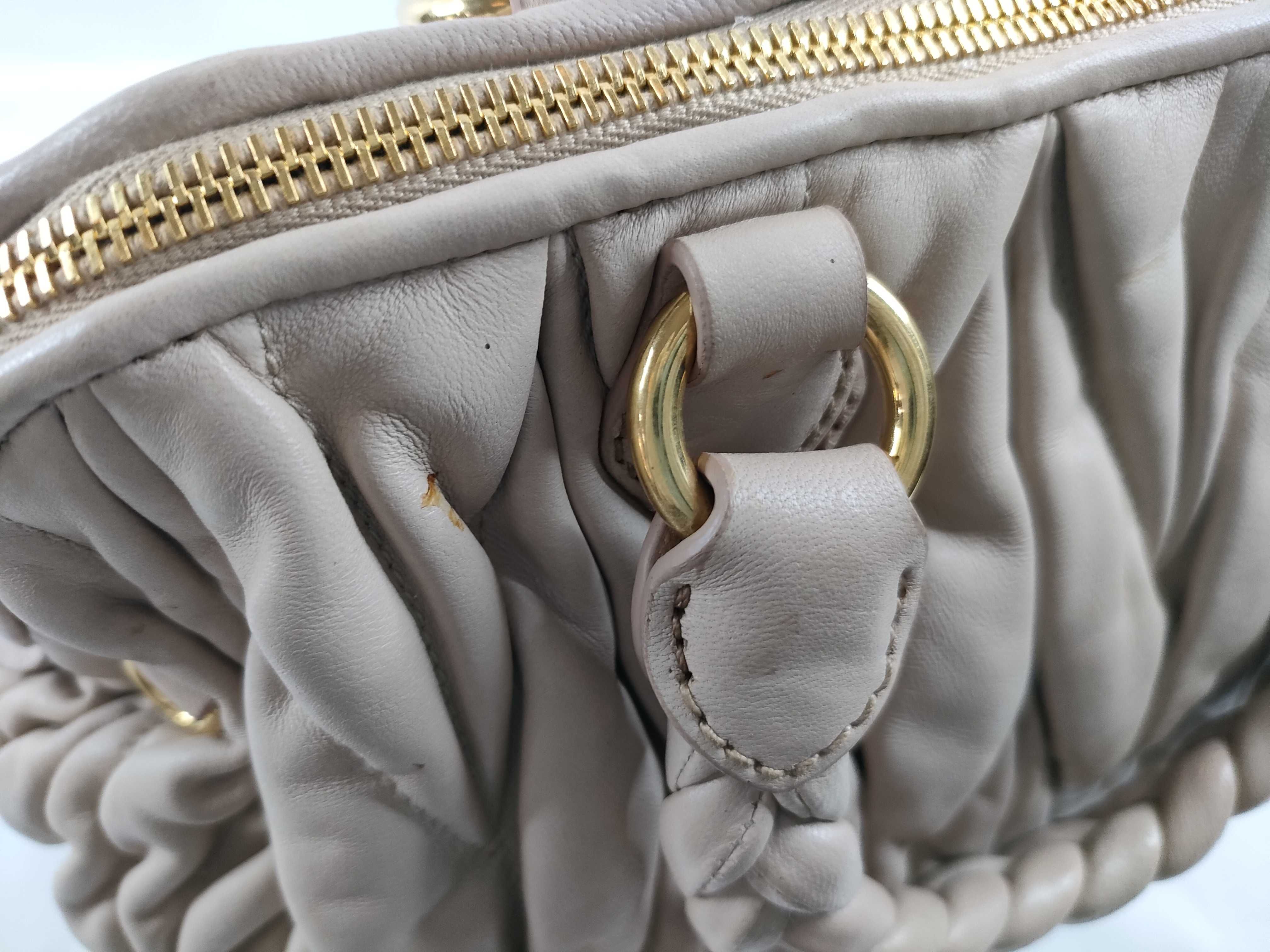 SG- Matelassé Leather 2-Way Handbag Pink — view 8