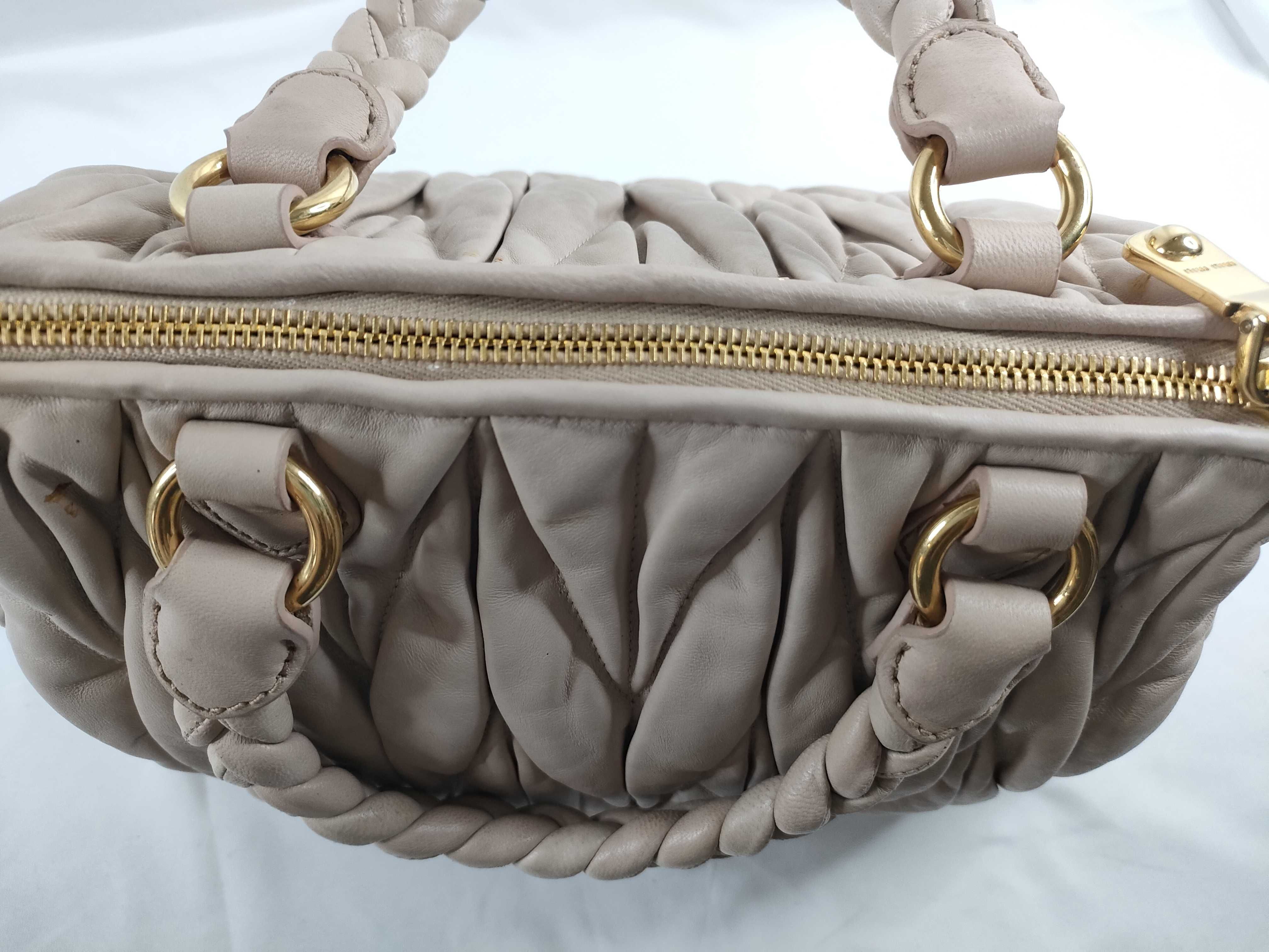 SG- Matelassé Leather 2-Way Handbag Pink — view 9
