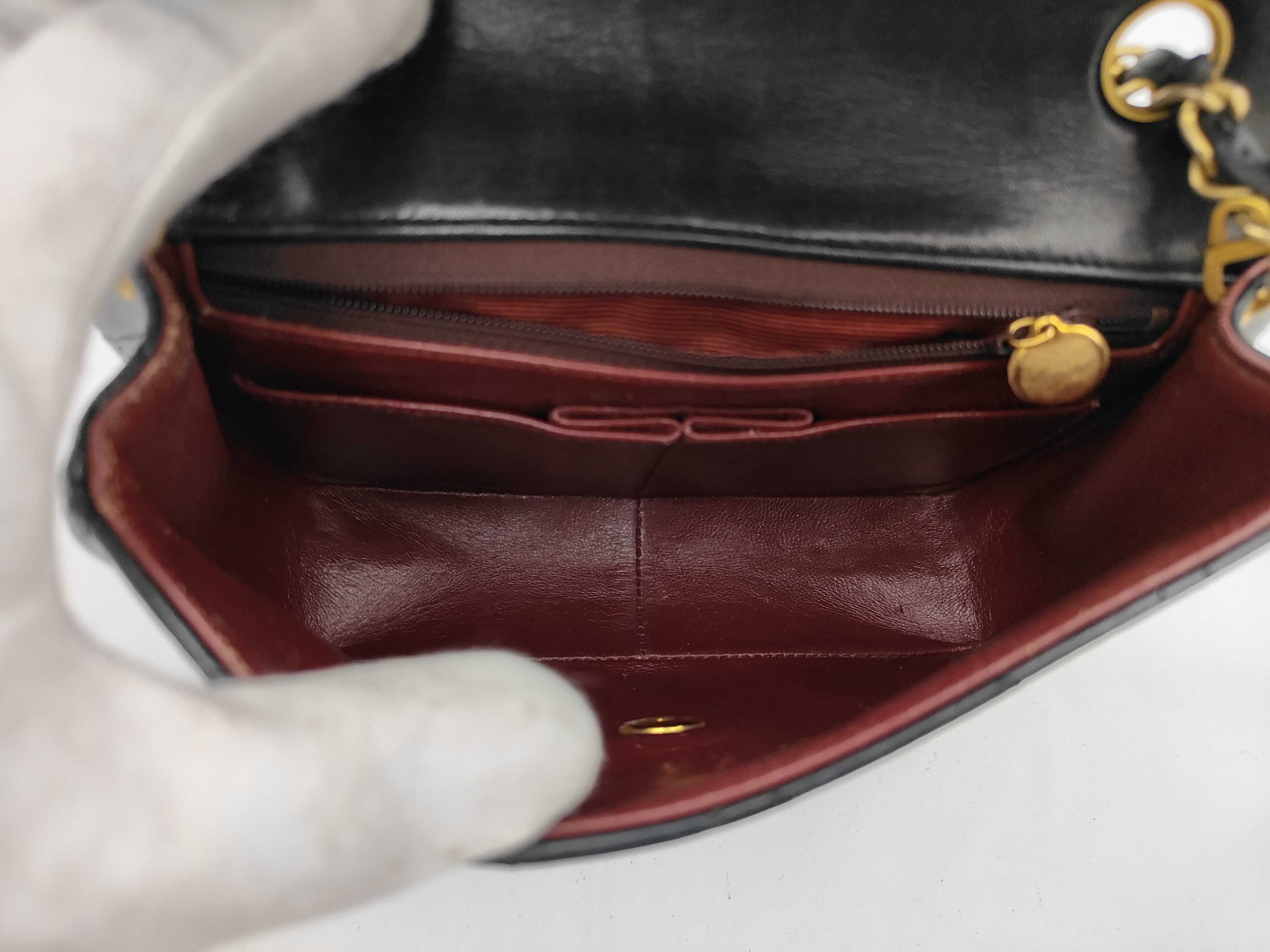 Coco Mark Matelassé Mini Matelassé Chain Shoulder Bag Seal Shoulder Bag — view 11