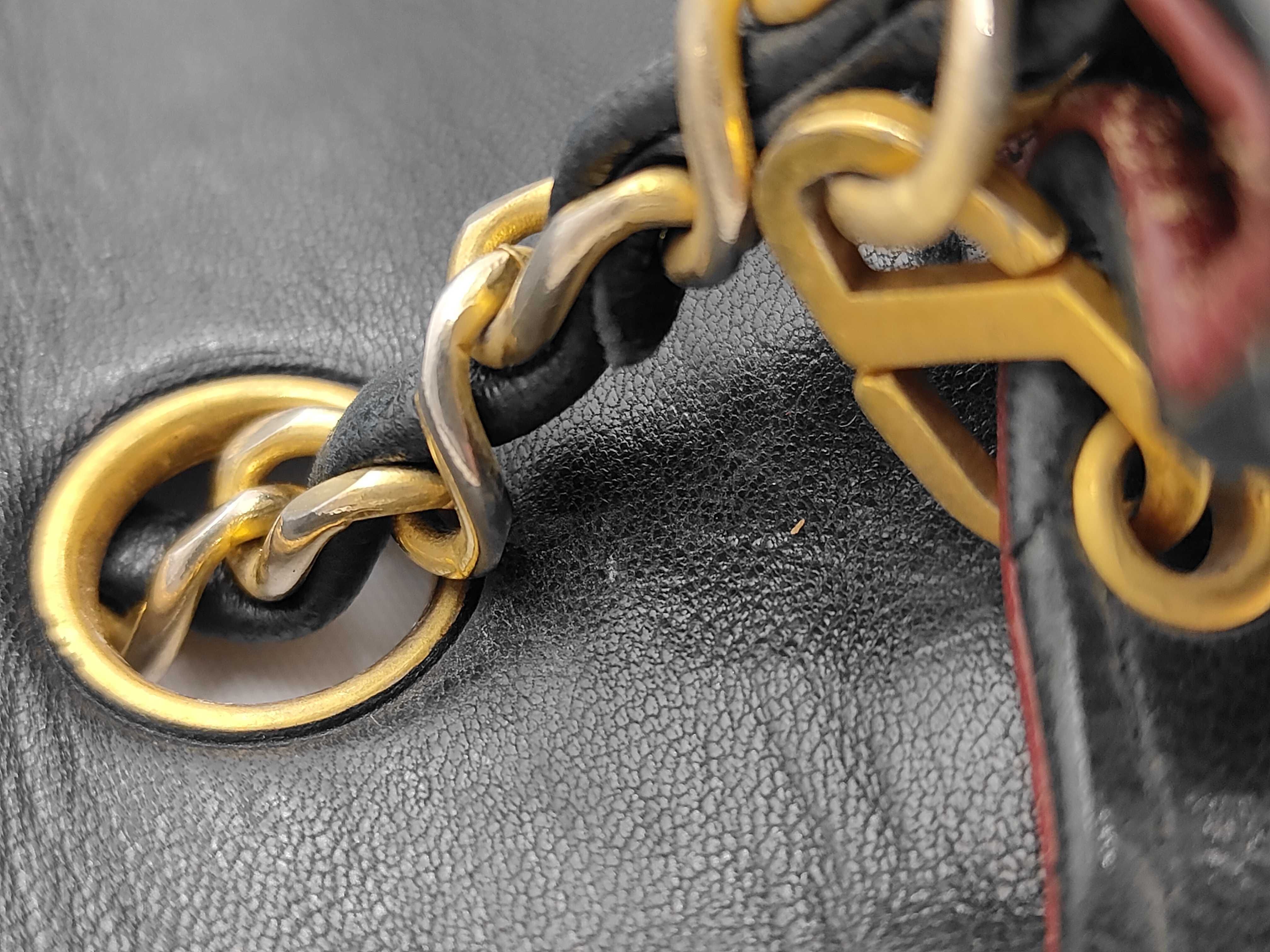 Coco Mark Matelassé Mini Matelassé Chain Shoulder Bag Seal Shoulder Bag — view 7
