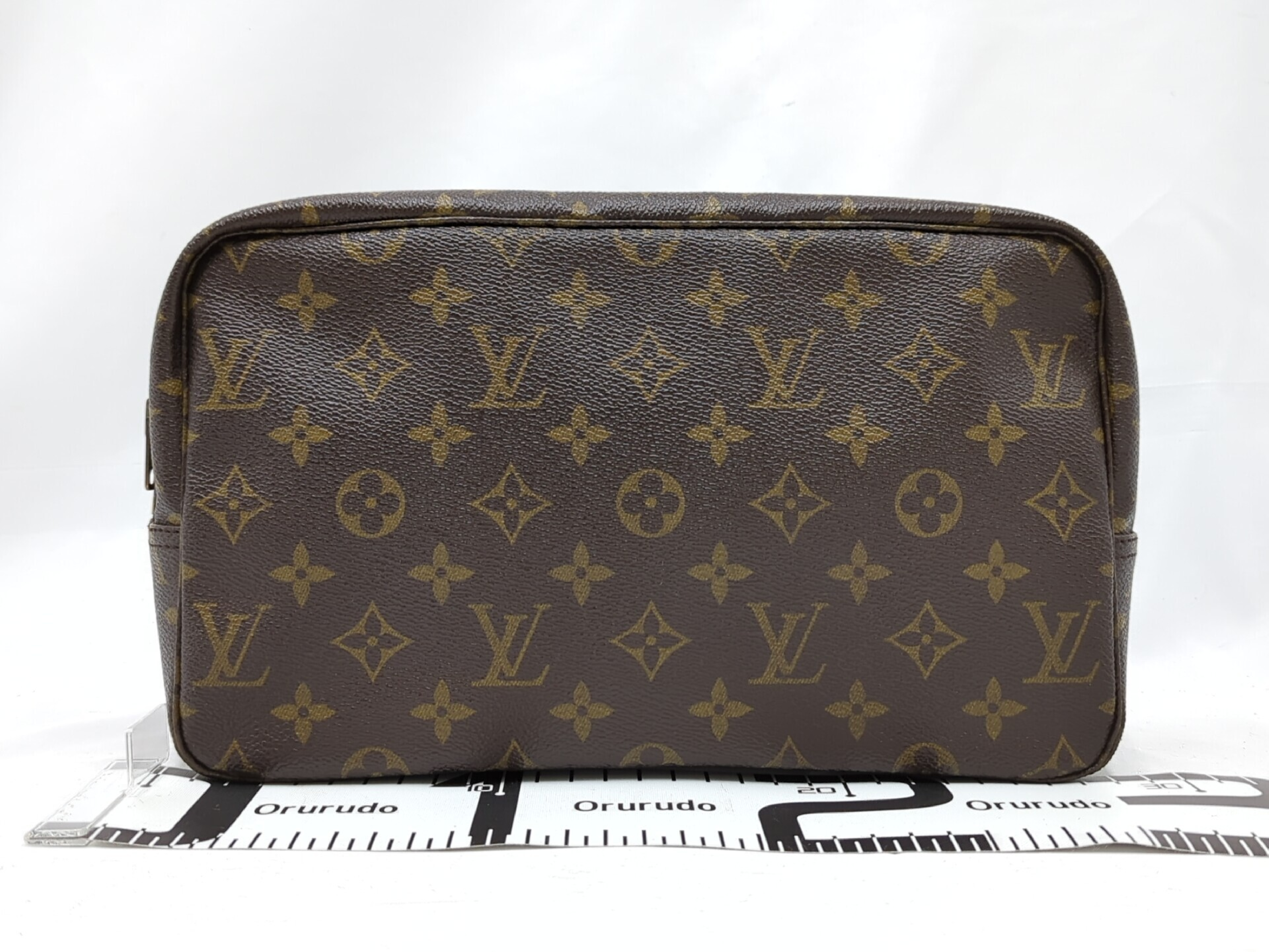 M47522 Monogram Troussard Toilette 28 Second Bag — view 2