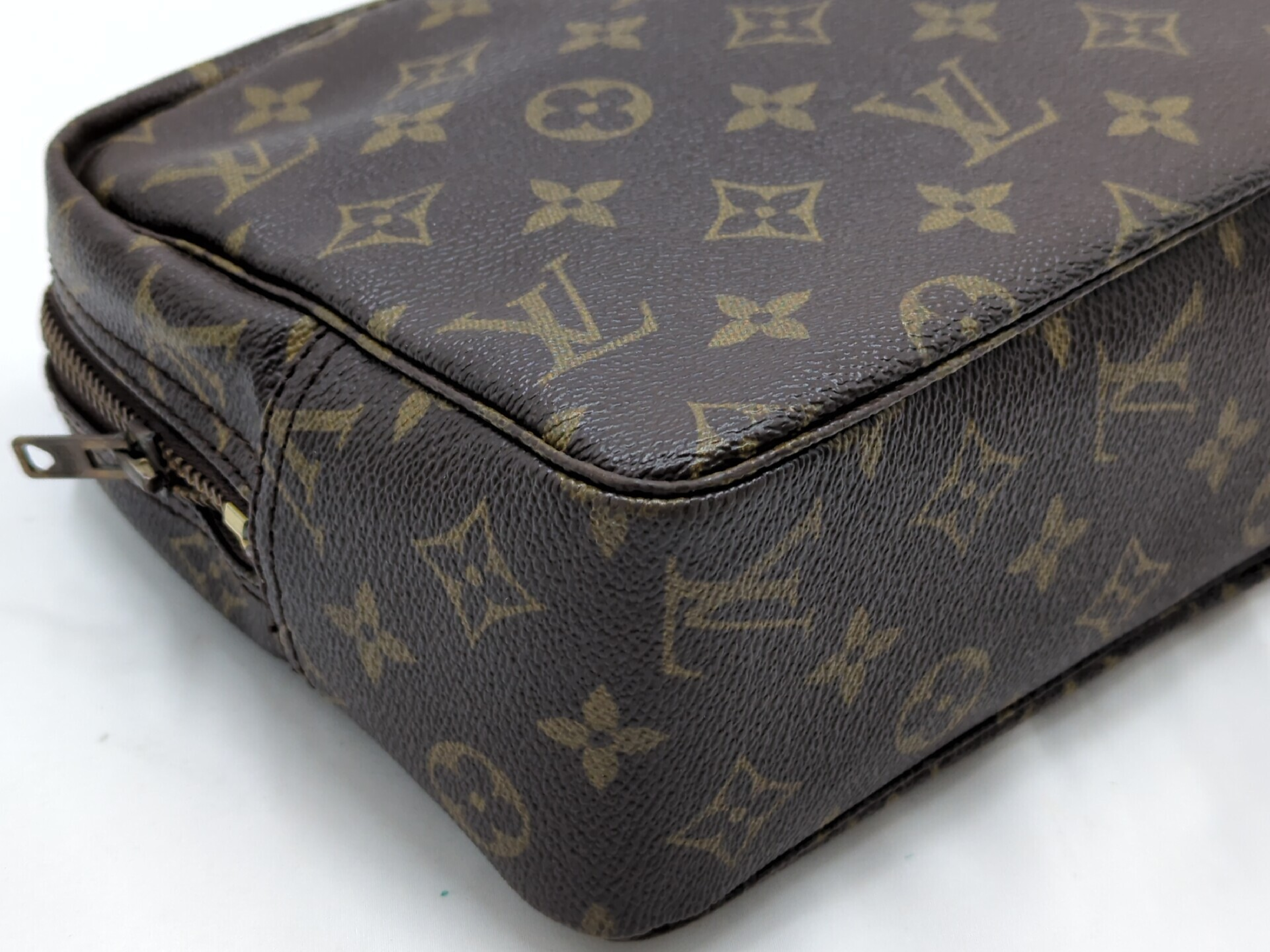 M47522 Monogram Troussard Toilette 28 Second Bag — view 3