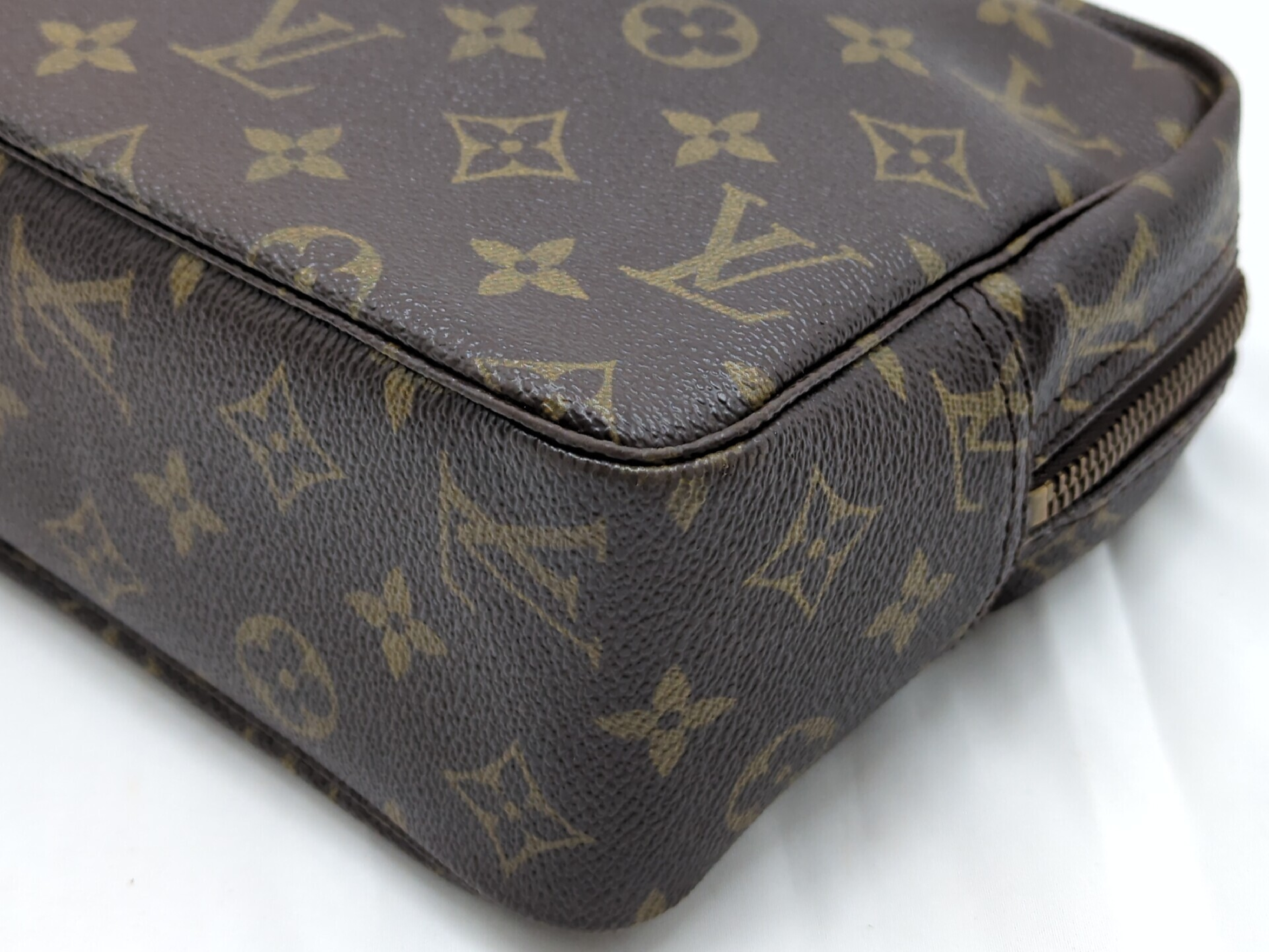 M47522 Monogram Troussard Toilette 28 Second Bag — view 4