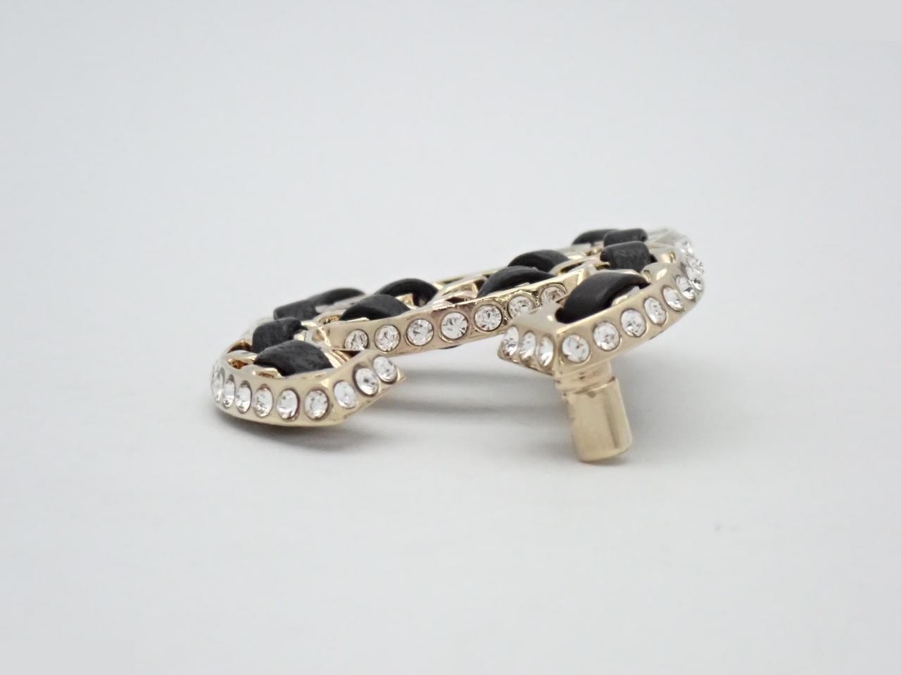 Coco Mark Matelassé Brooch B23P — view 3