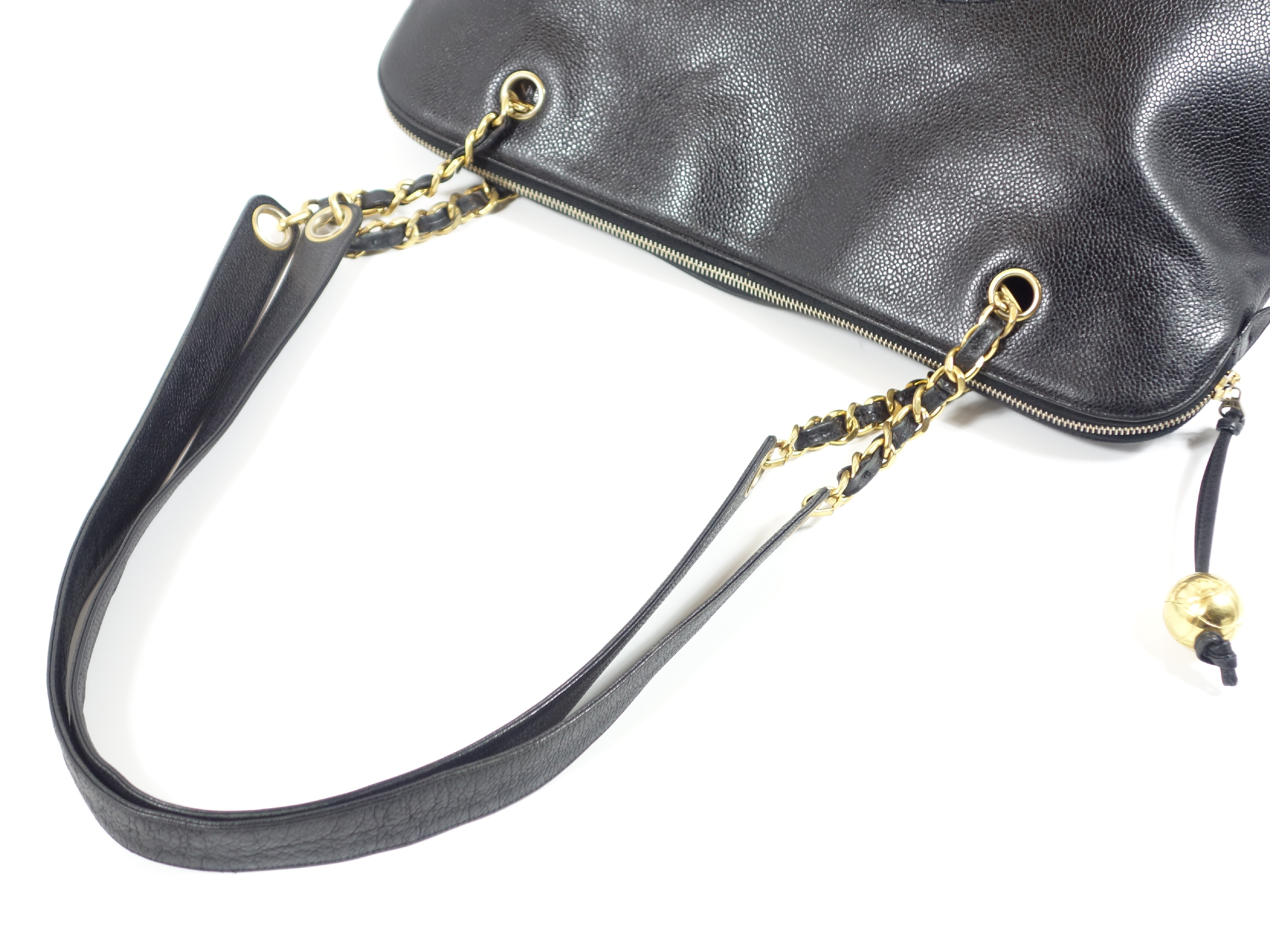 Caviar Skin Shoulder Bag — view 7