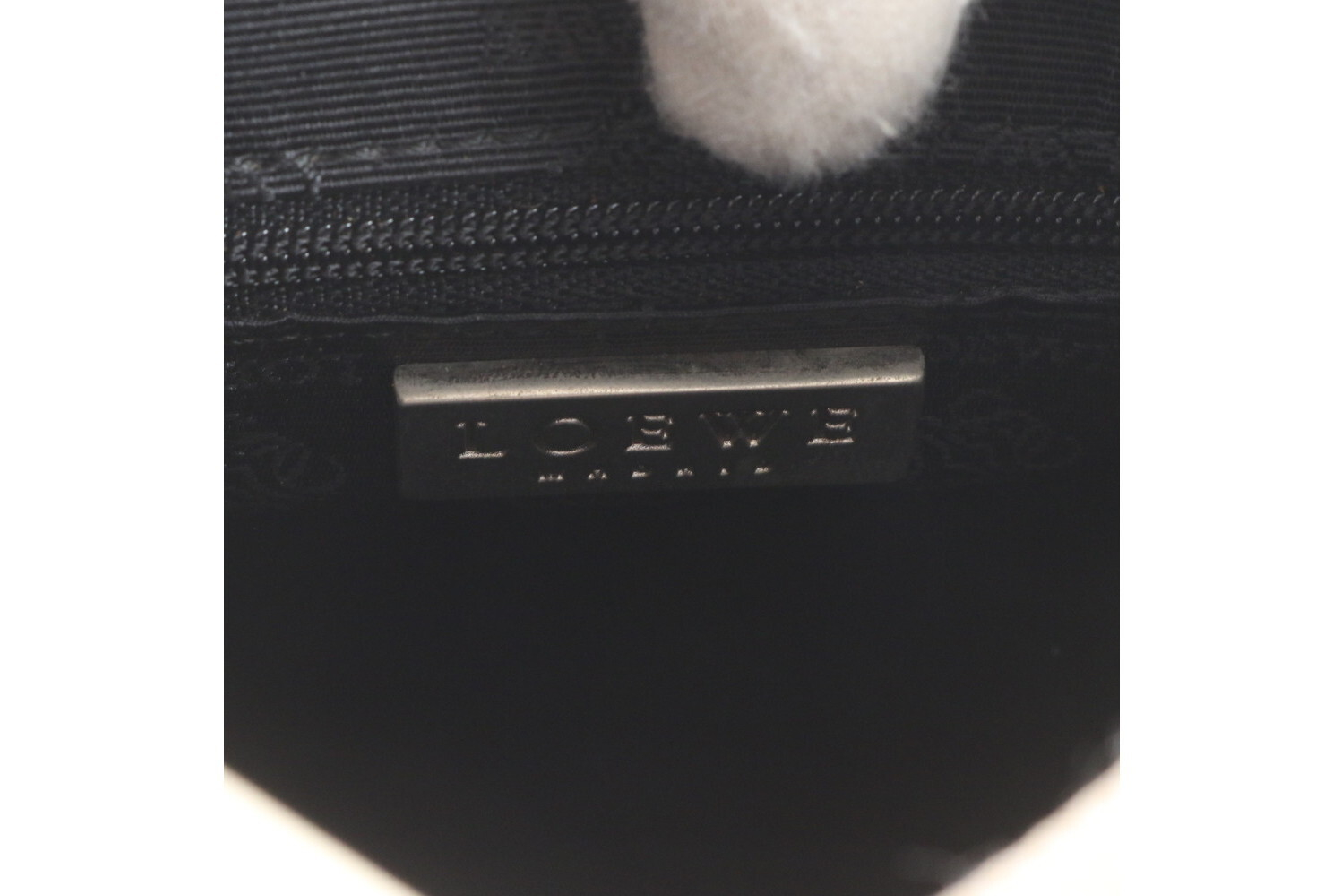 Leather Hobo One-Shoulder Bag (Shoulder Bag) — view 7