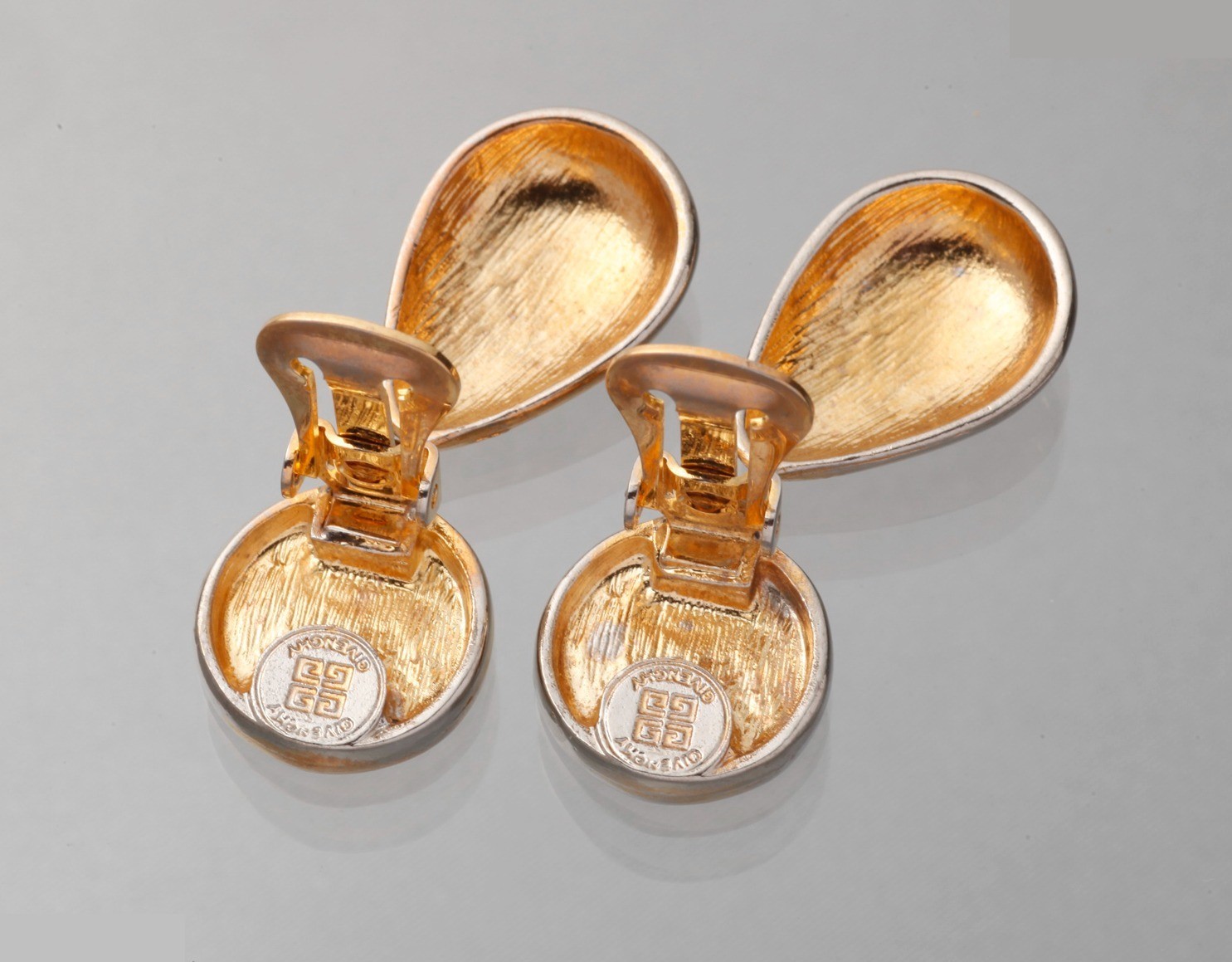 Other lines: Precious metals and earrings — view 3