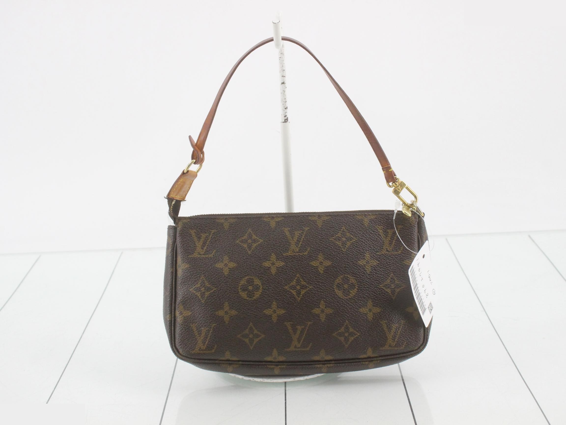 Pochette Accessoires (old model) — view 2