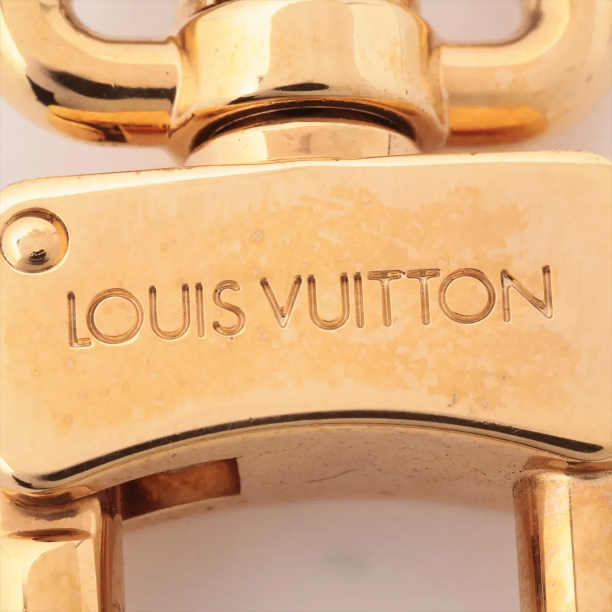 M65111 Fleur de Monogram DP0175 Charm GP Gold. Shows signs of wear, including — view 3