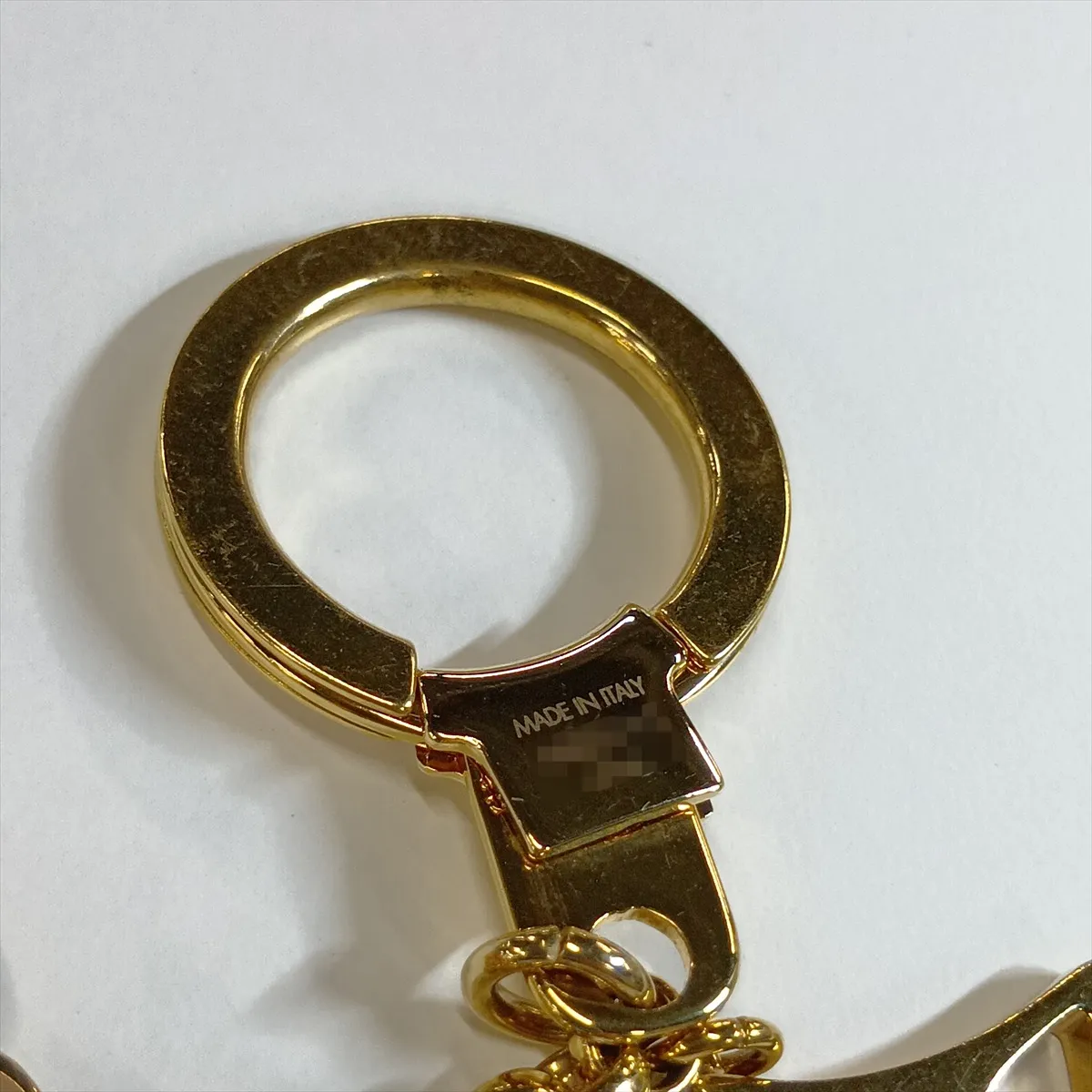 M65111 Fleur de Monogram DP0175 Charm GP Gold. Shows signs of wear, including — view 5