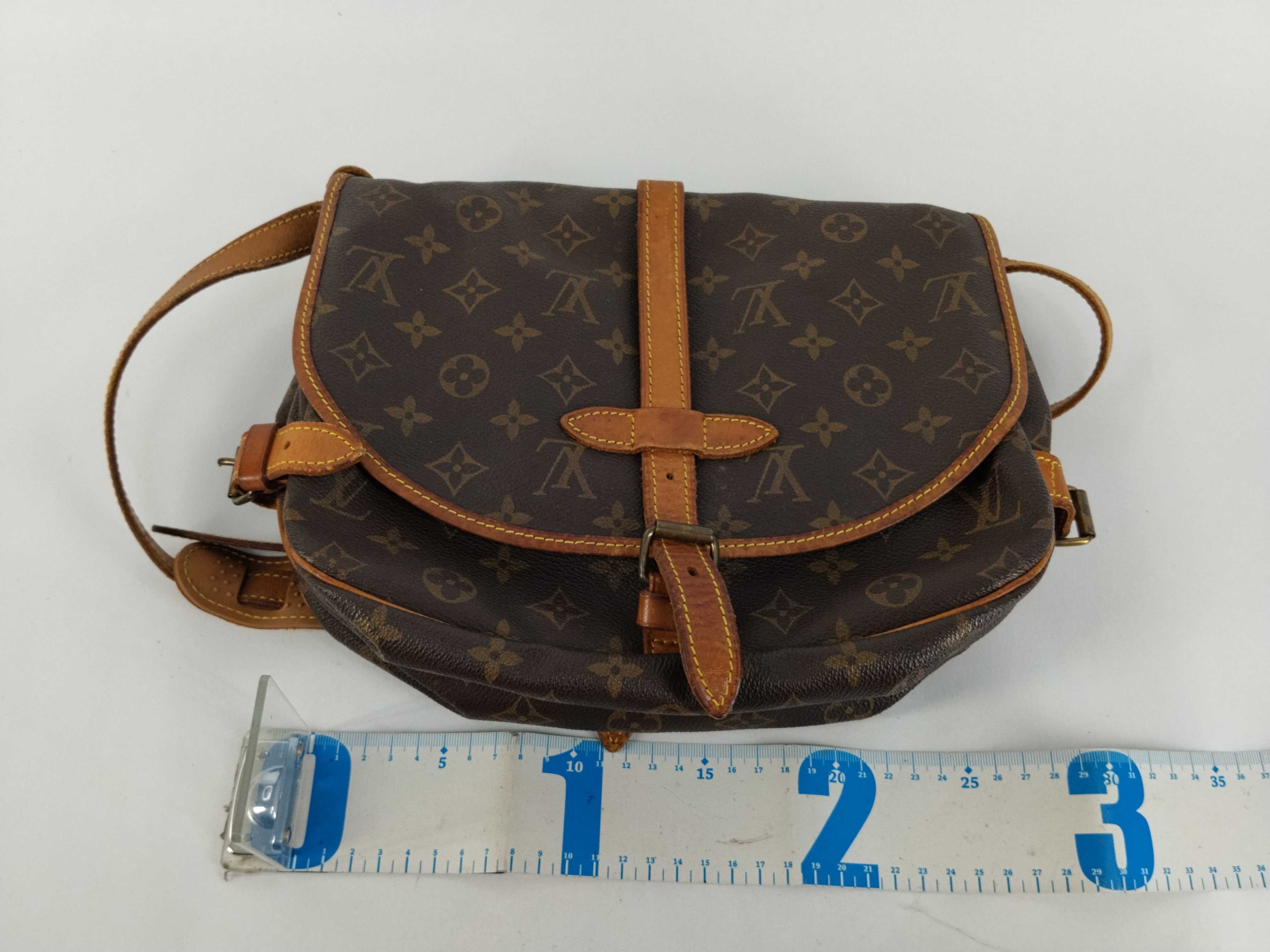 Monogram Louis Vuitton Monogram Shoulder Bag Saumur 30 M42256 Shoulder Bag — view 2