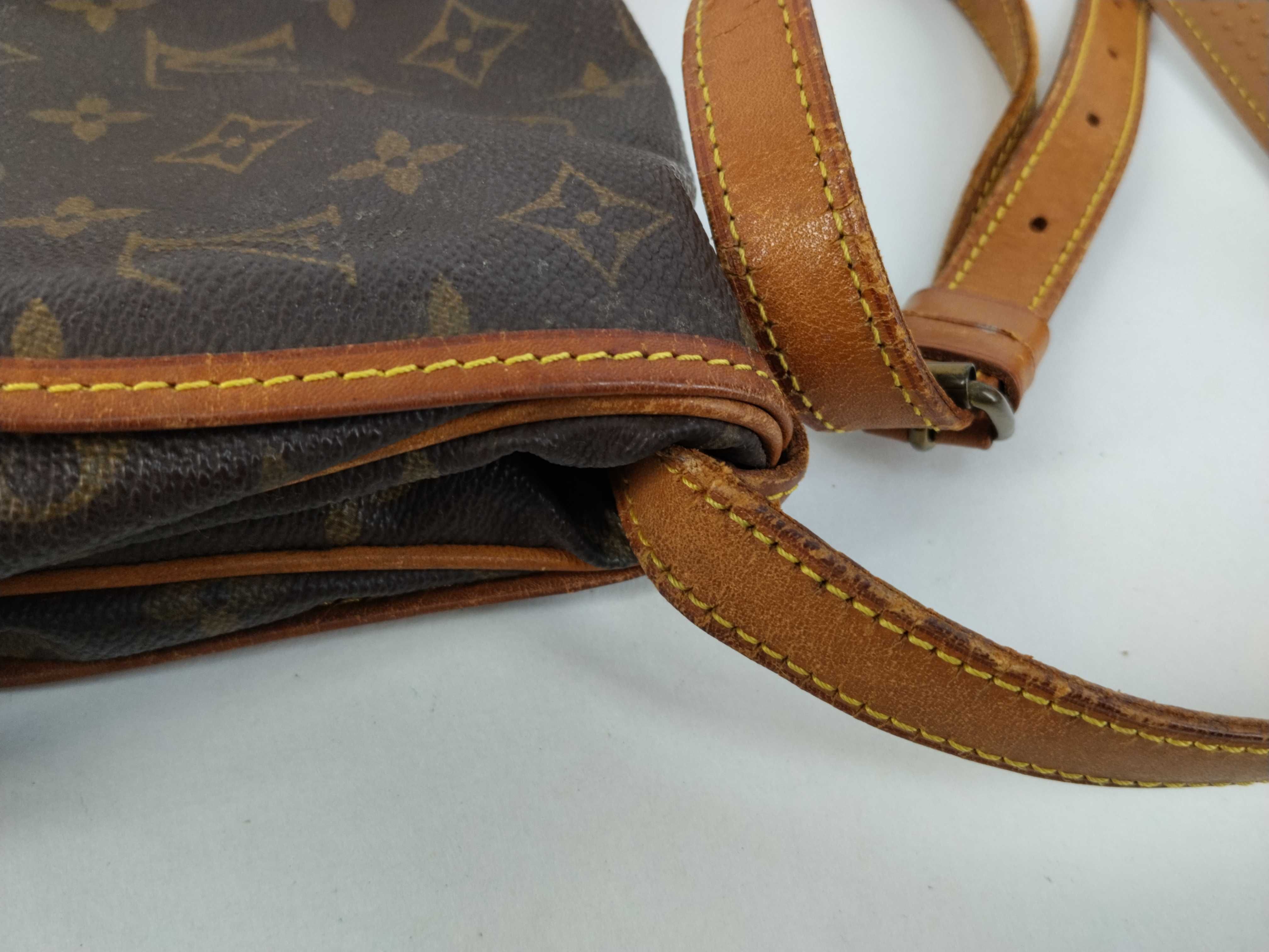 Monogram Louis Vuitton Monogram Shoulder Bag Saumur 30 M42256 Shoulder Bag — view 5